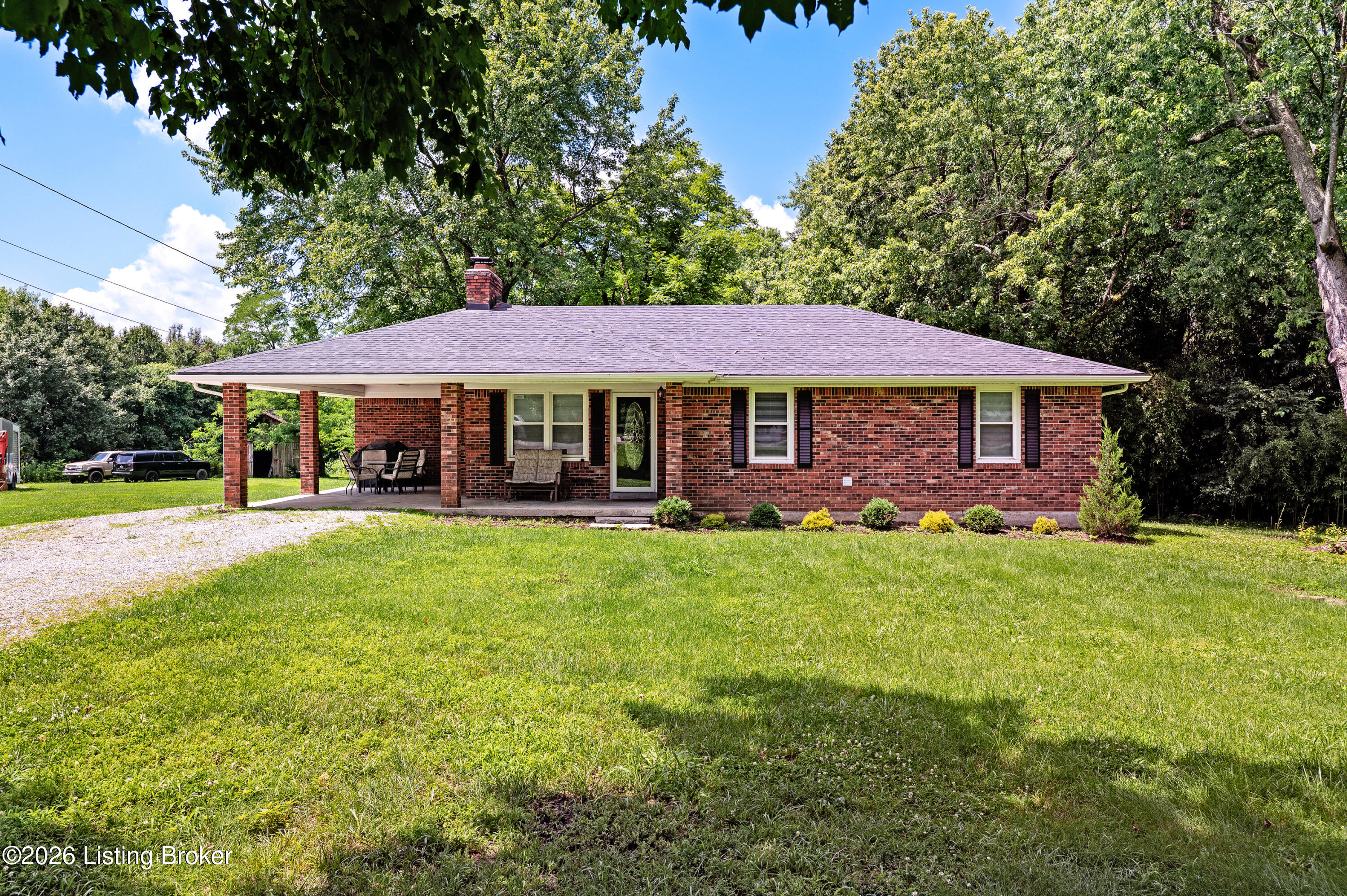 3625 New Shepherdsville Rd Property Photo 1