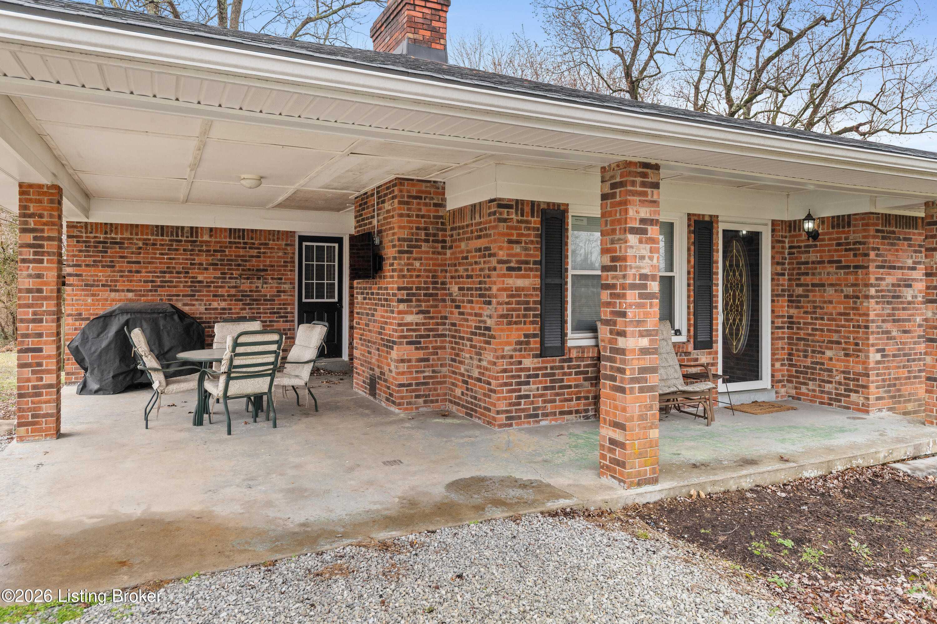 3625 New Shepherdsville Rd Property Photo 32