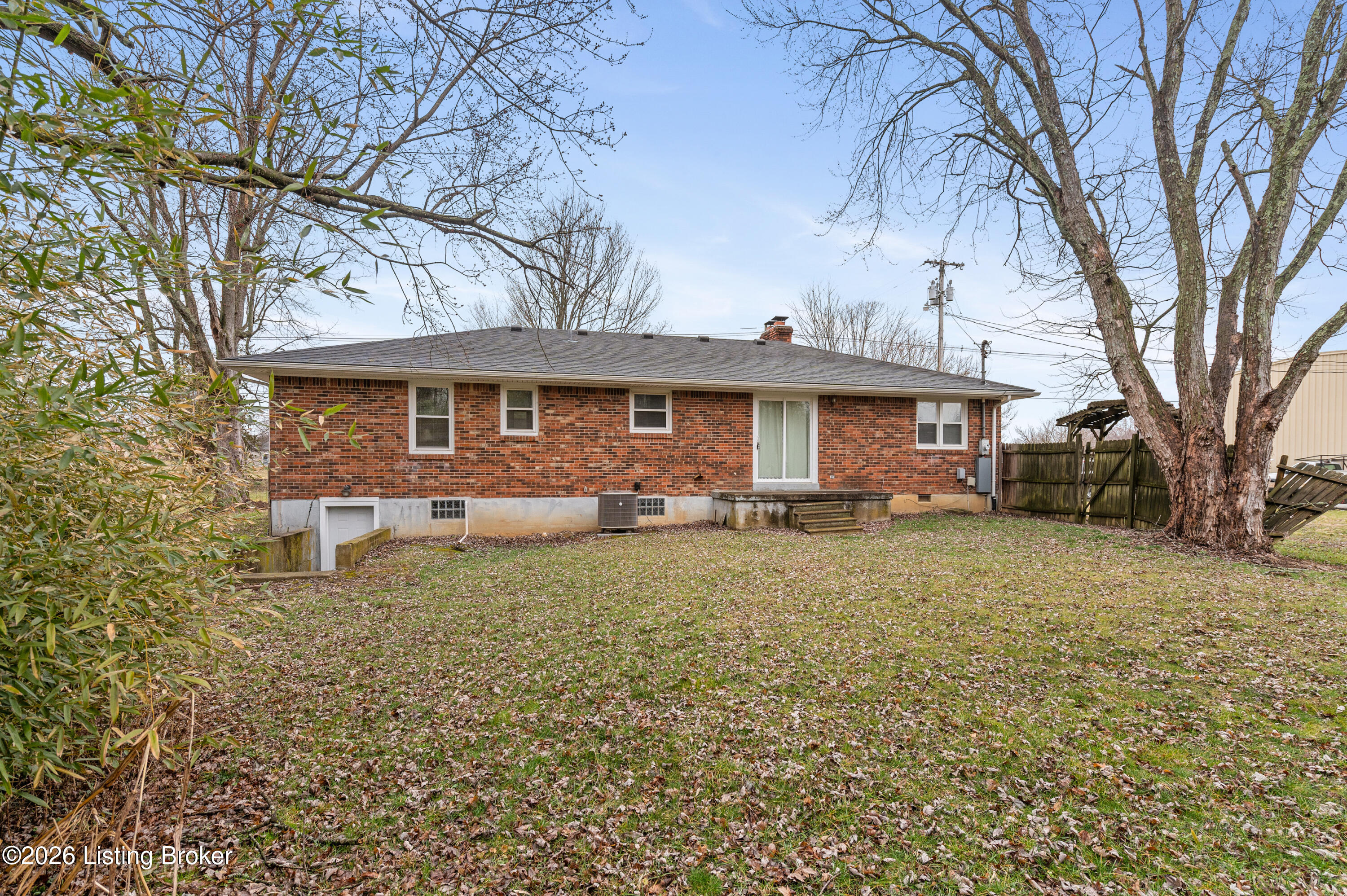 3625 New Shepherdsville Rd Property Photo 34