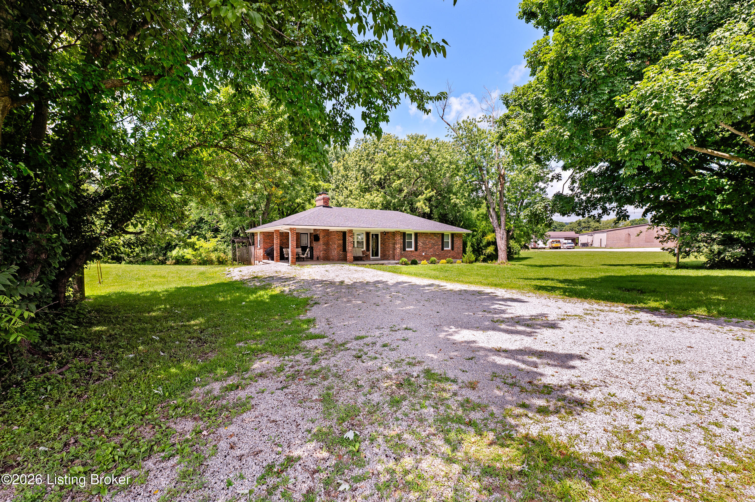 3625 New Shepherdsville Rd Property Photo 41