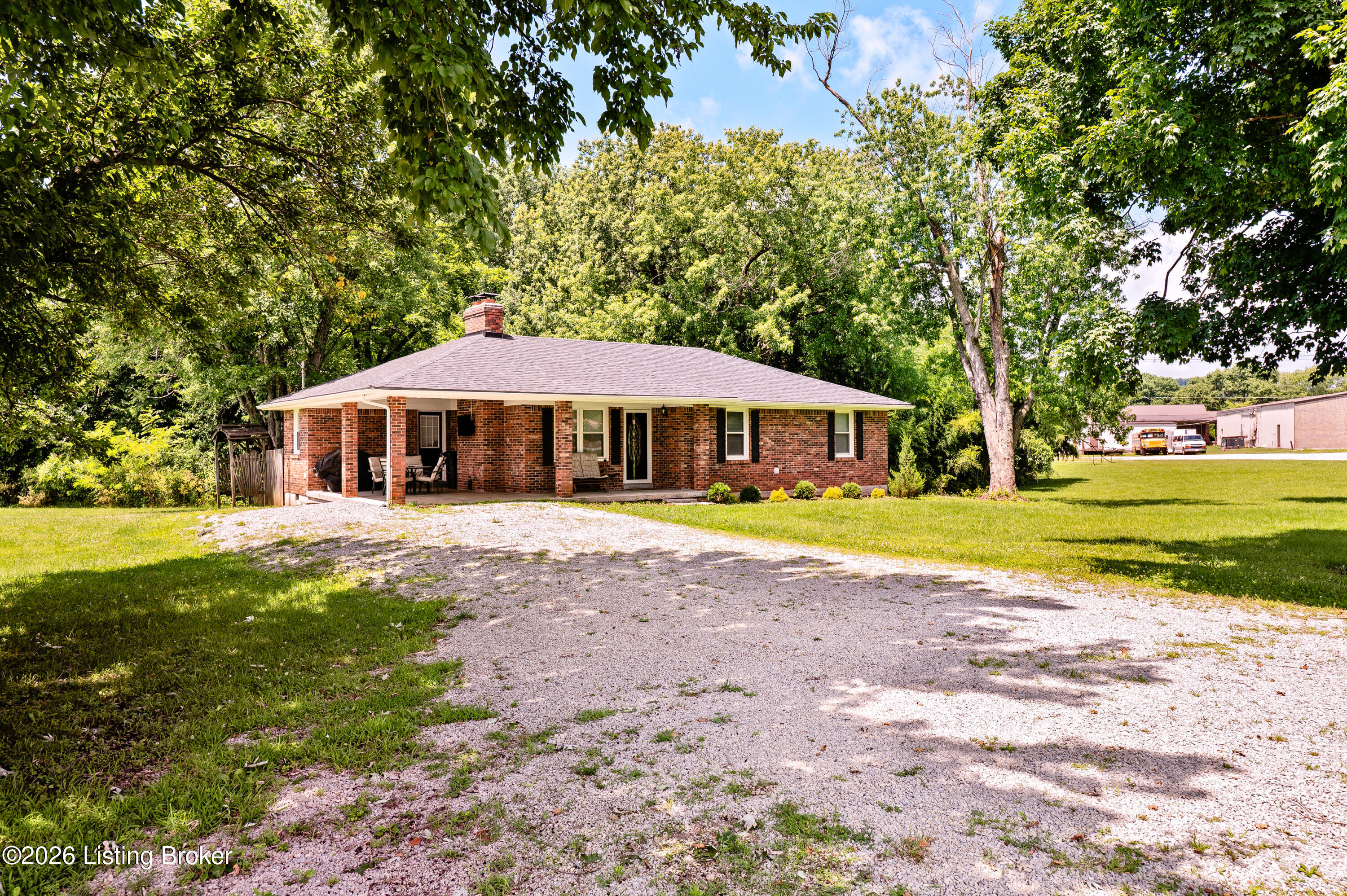 3625 New Shepherdsville Rd Property Photo 42
