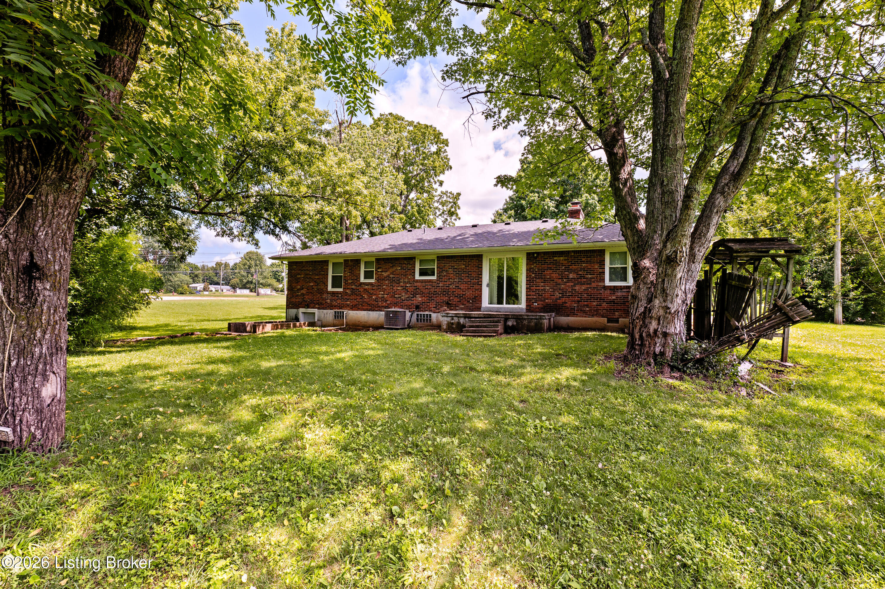 3625 New Shepherdsville Rd Property Photo 43