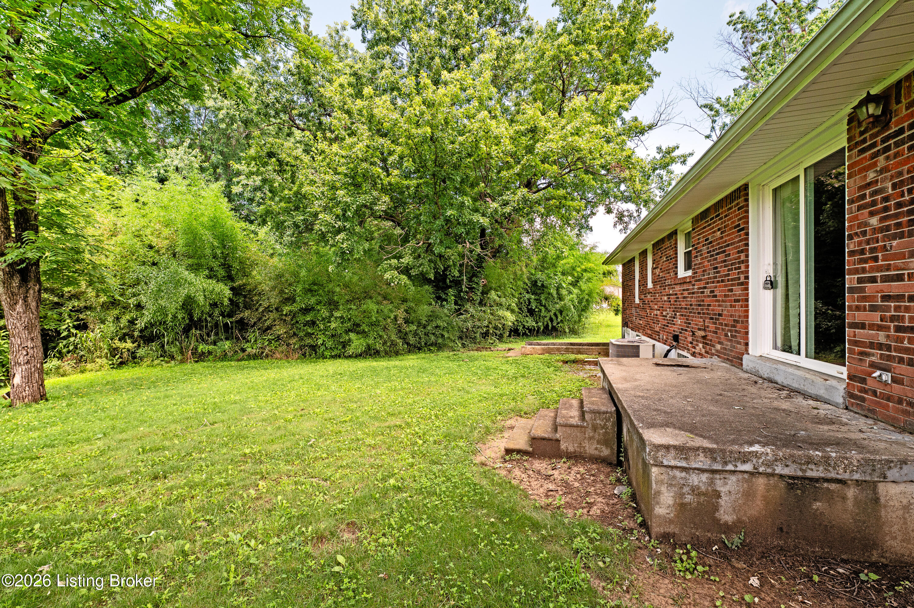 3625 New Shepherdsville Rd Property Photo 44