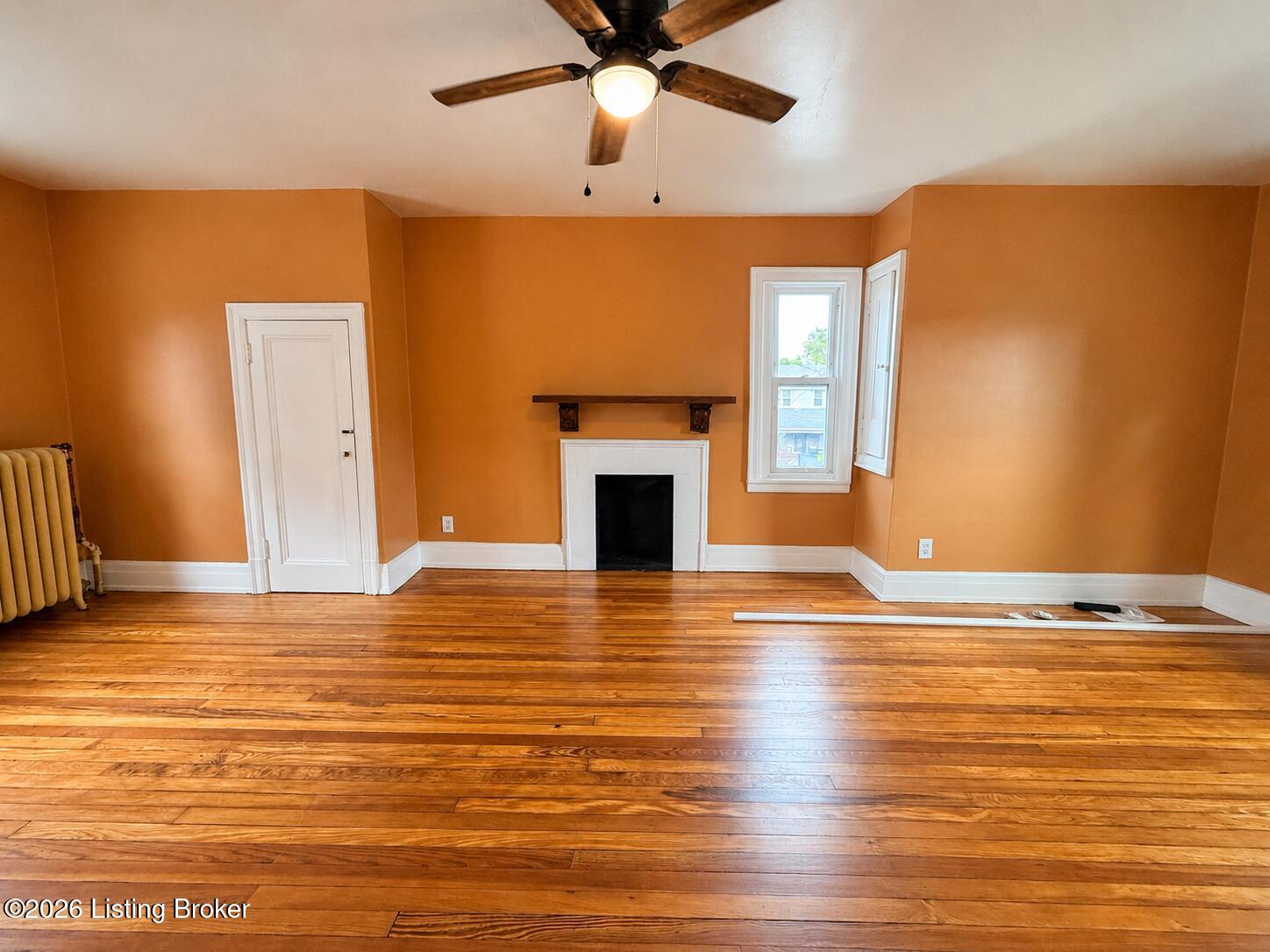 300 Glendora Ave Property Photo 18