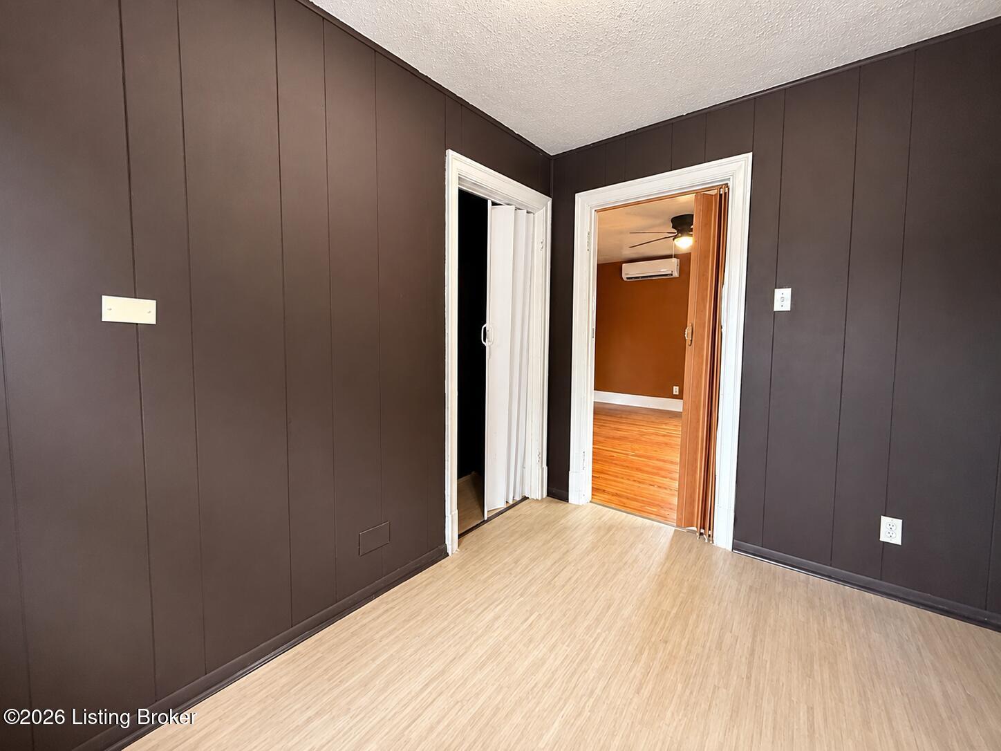 300 Glendora Ave Property Photo 19