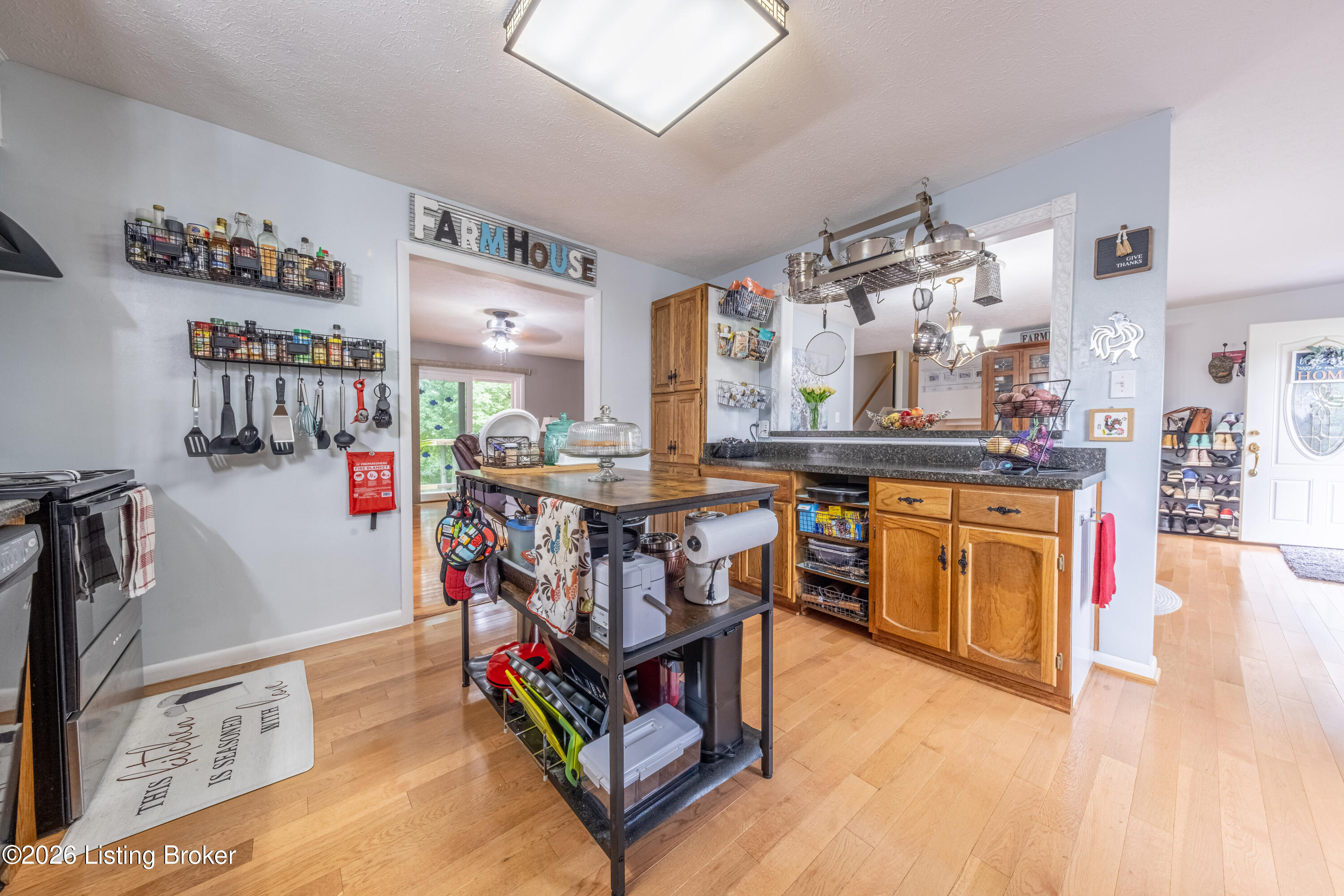 2385 Cannons Pt Ln Property Photo 10