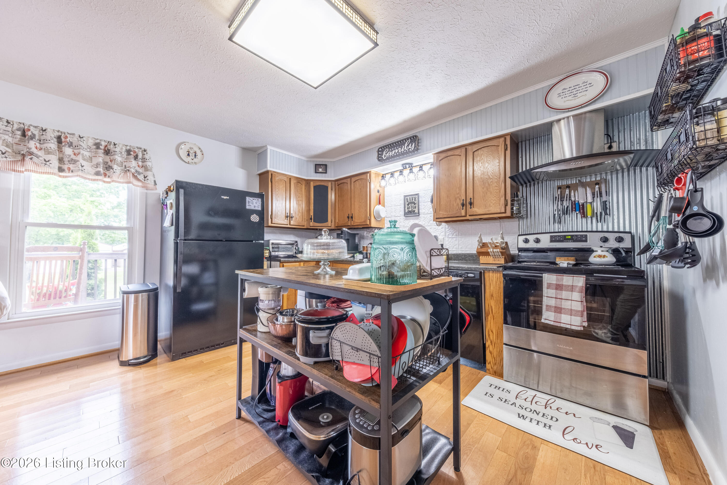 2385 Cannons Pt Ln Property Photo 12