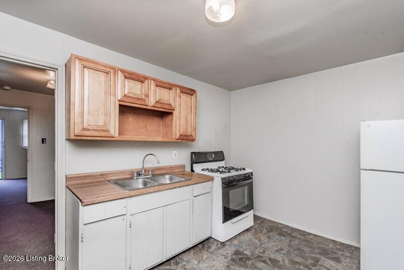 3722 Vermont Ave Property Photo 8