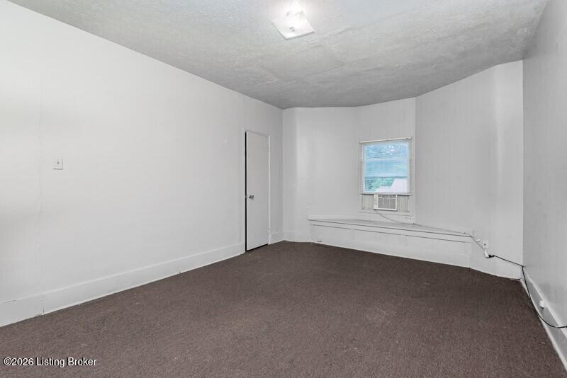3722 Vermont Ave Property Photo 17