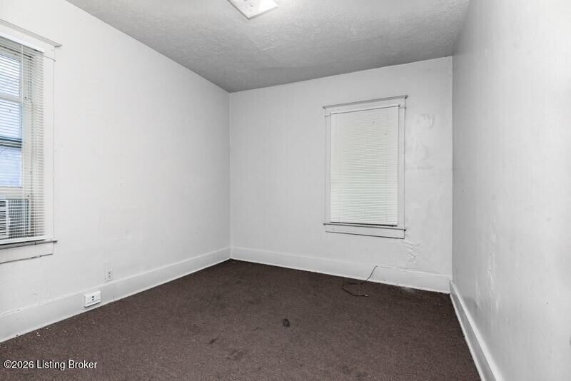 3722 Vermont Ave Property Photo 20
