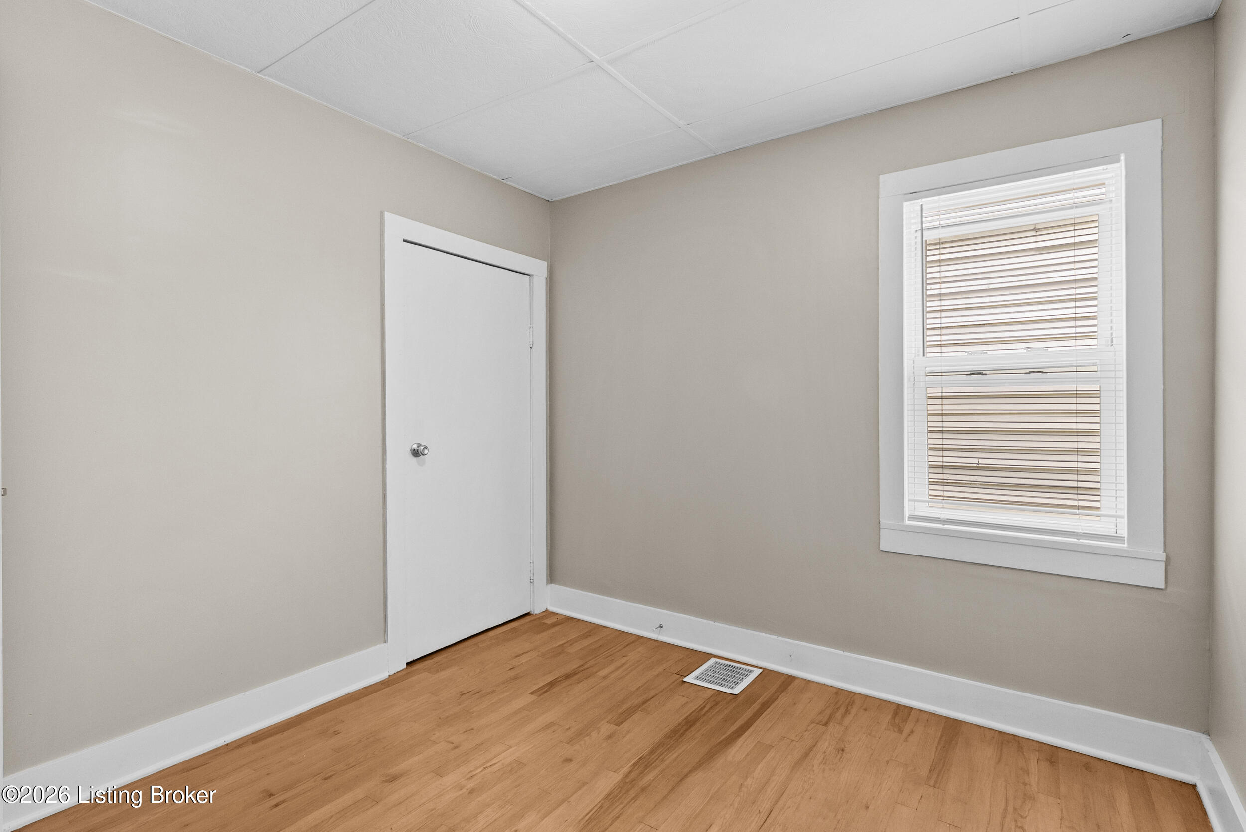 2137 Bradley Ave Property Photo 11