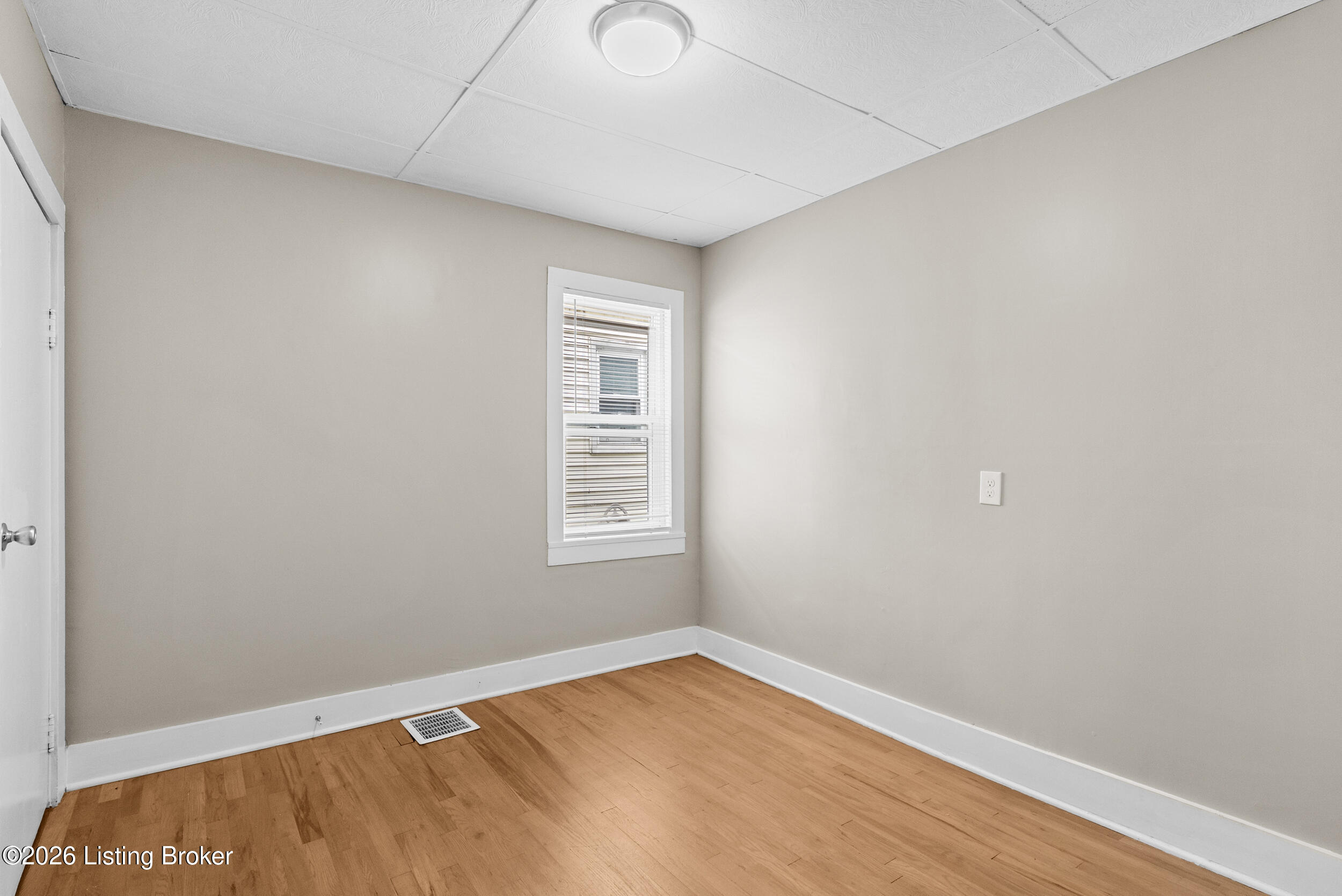 2137 Bradley Ave Property Photo 12