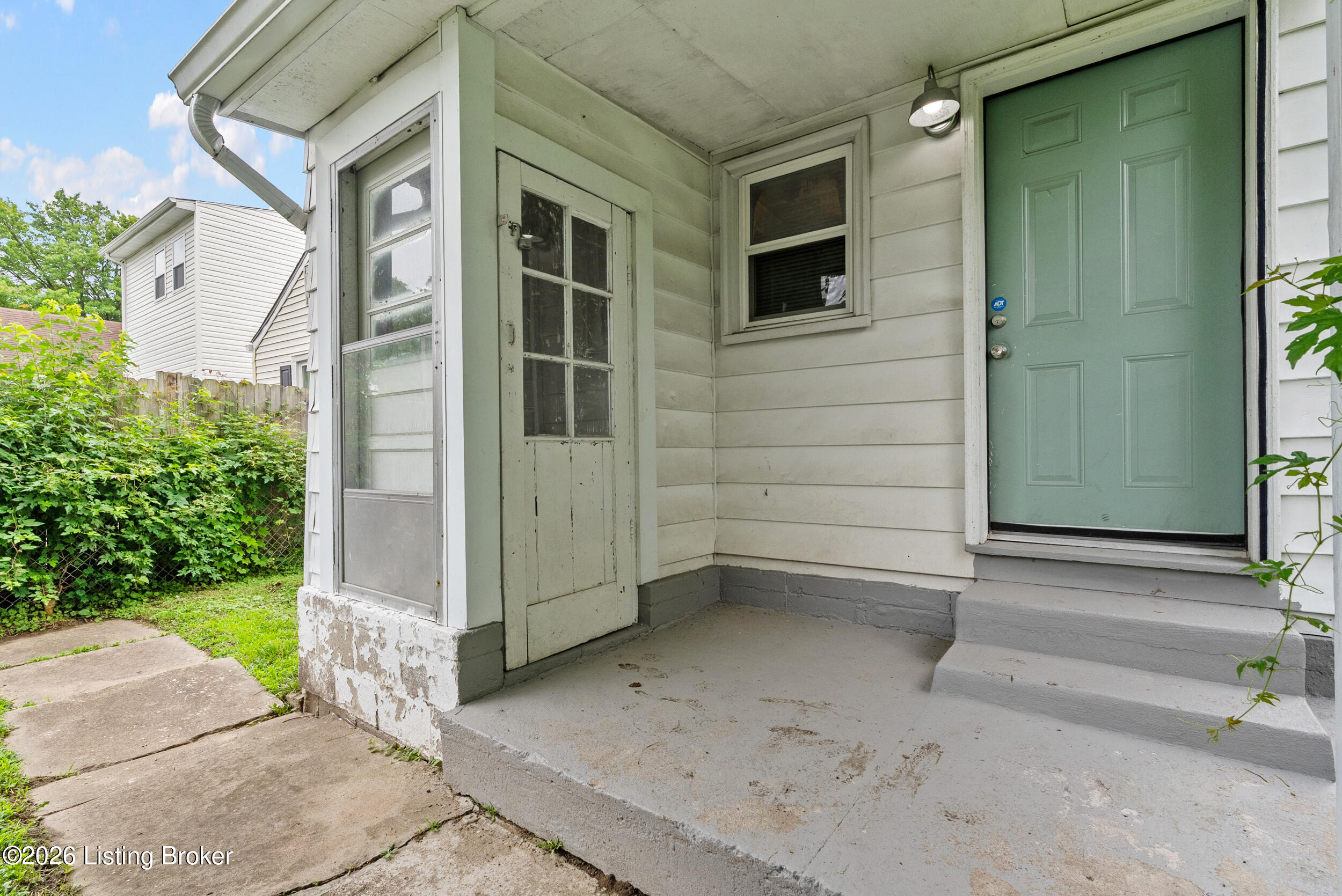 2137 Bradley Ave Property Photo 20