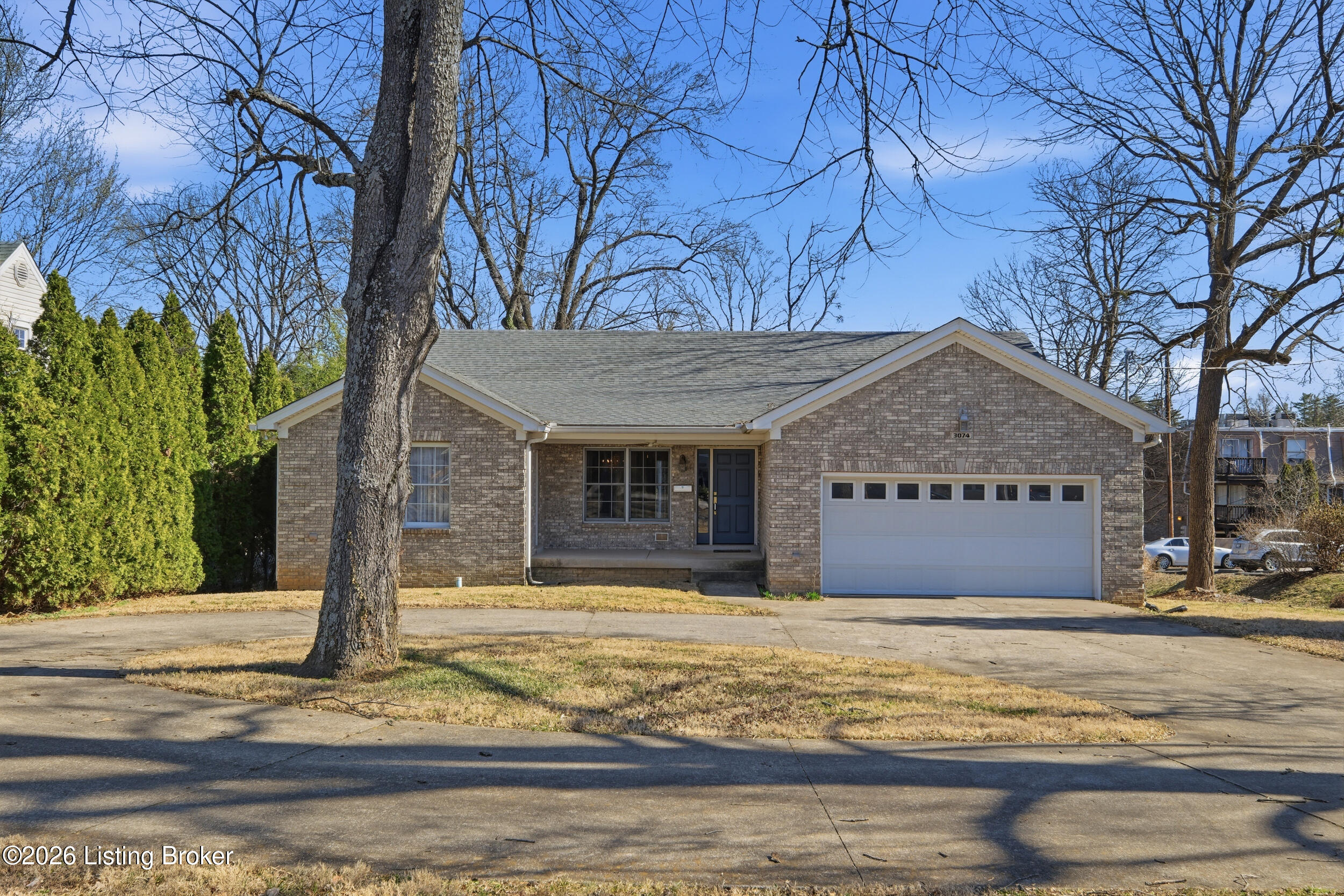 3074 University Rd Property Photo 1
