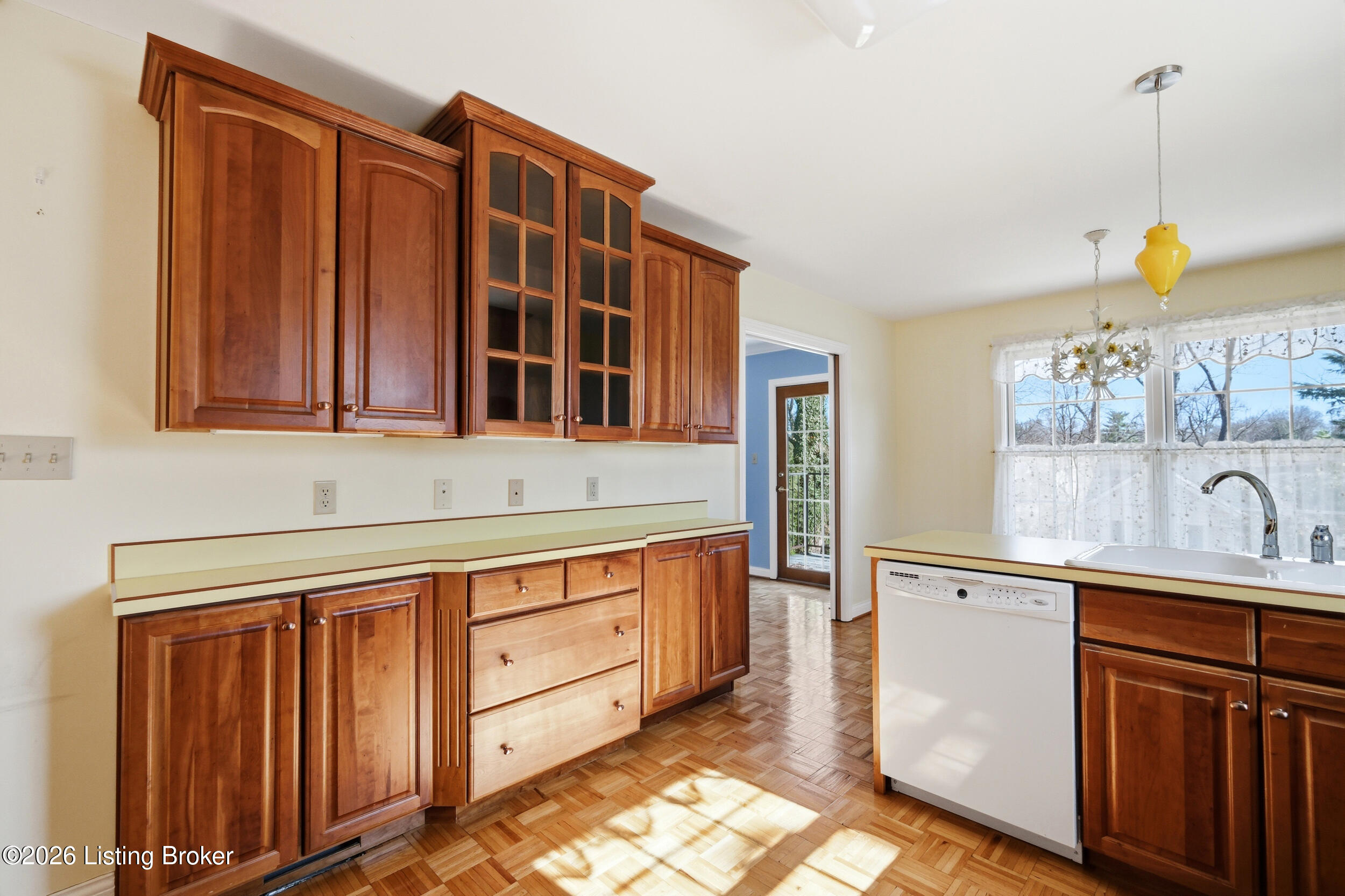 3074 University Rd Property Photo 15