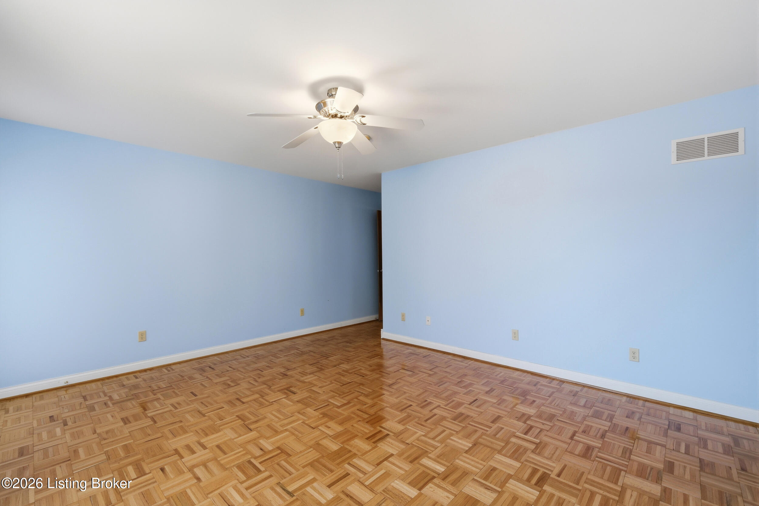 3074 University Rd Property Photo 21