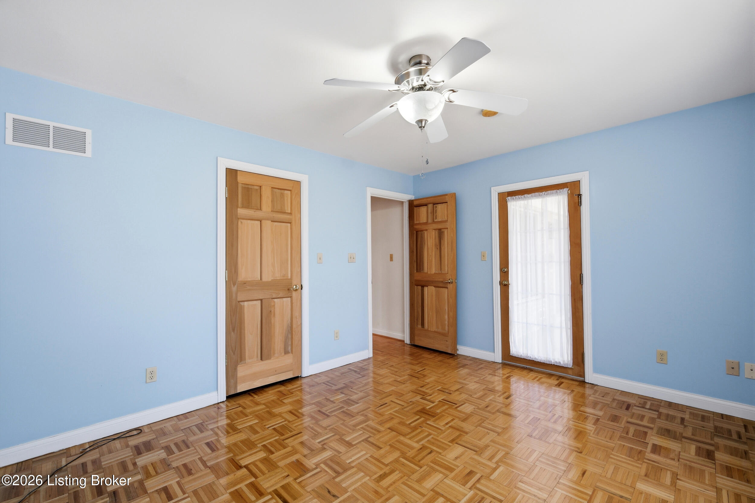 3074 University Rd Property Photo 29