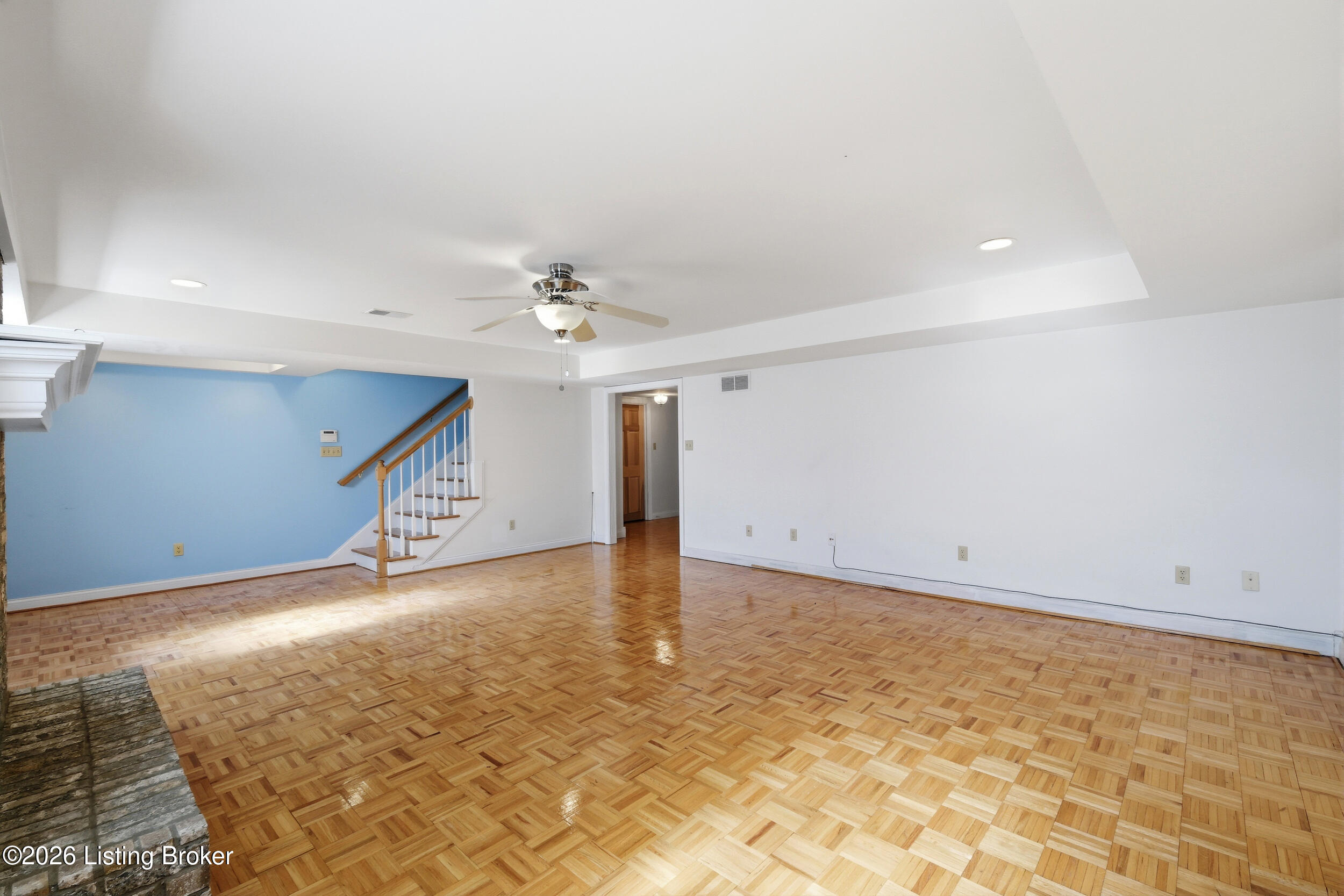 3074 University Rd Property Photo 33