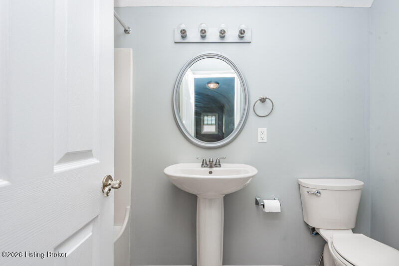 10305 Old Altar Ct Property Photo 13