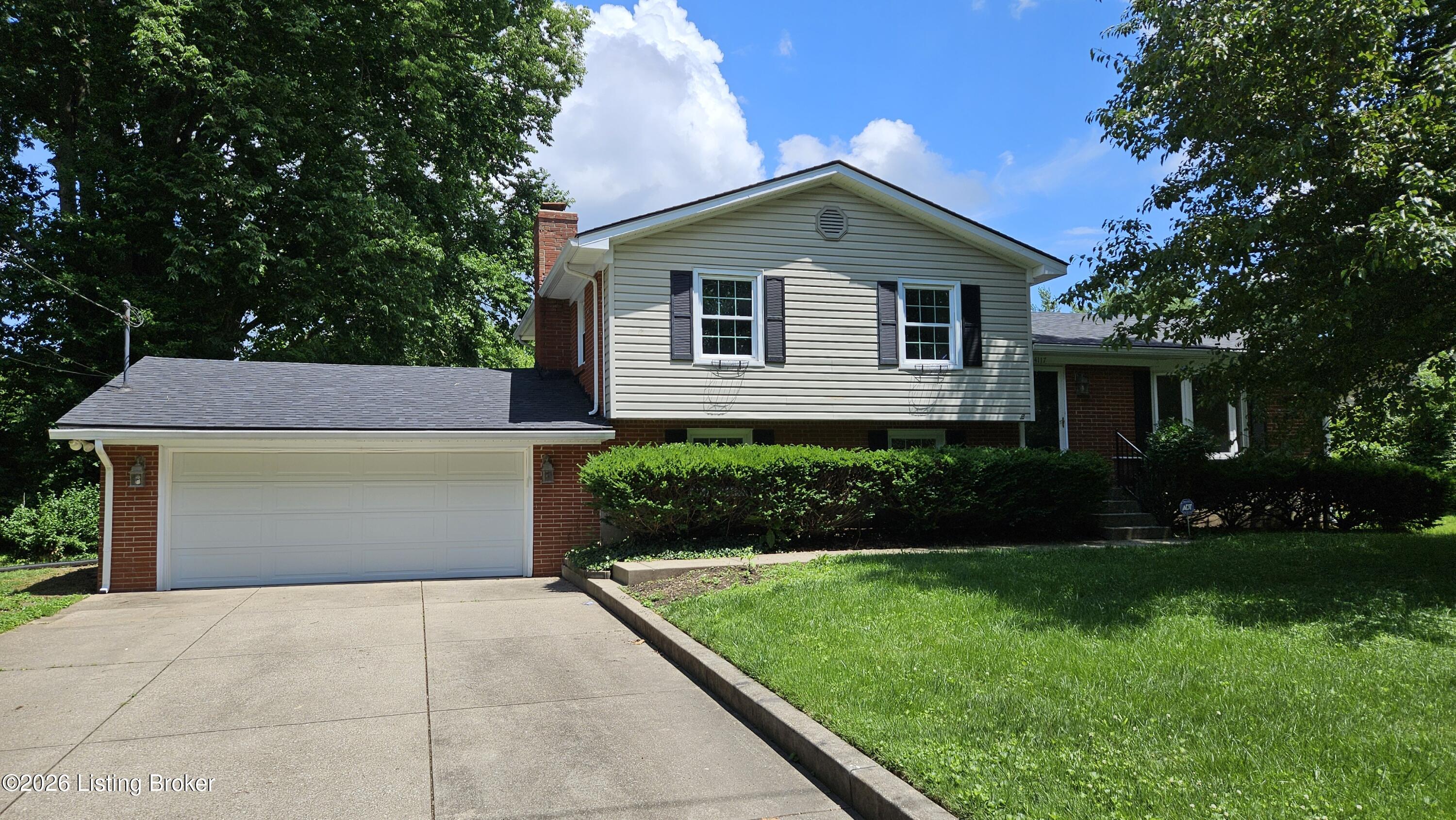 4117 Nachand Ln Property Photo 1