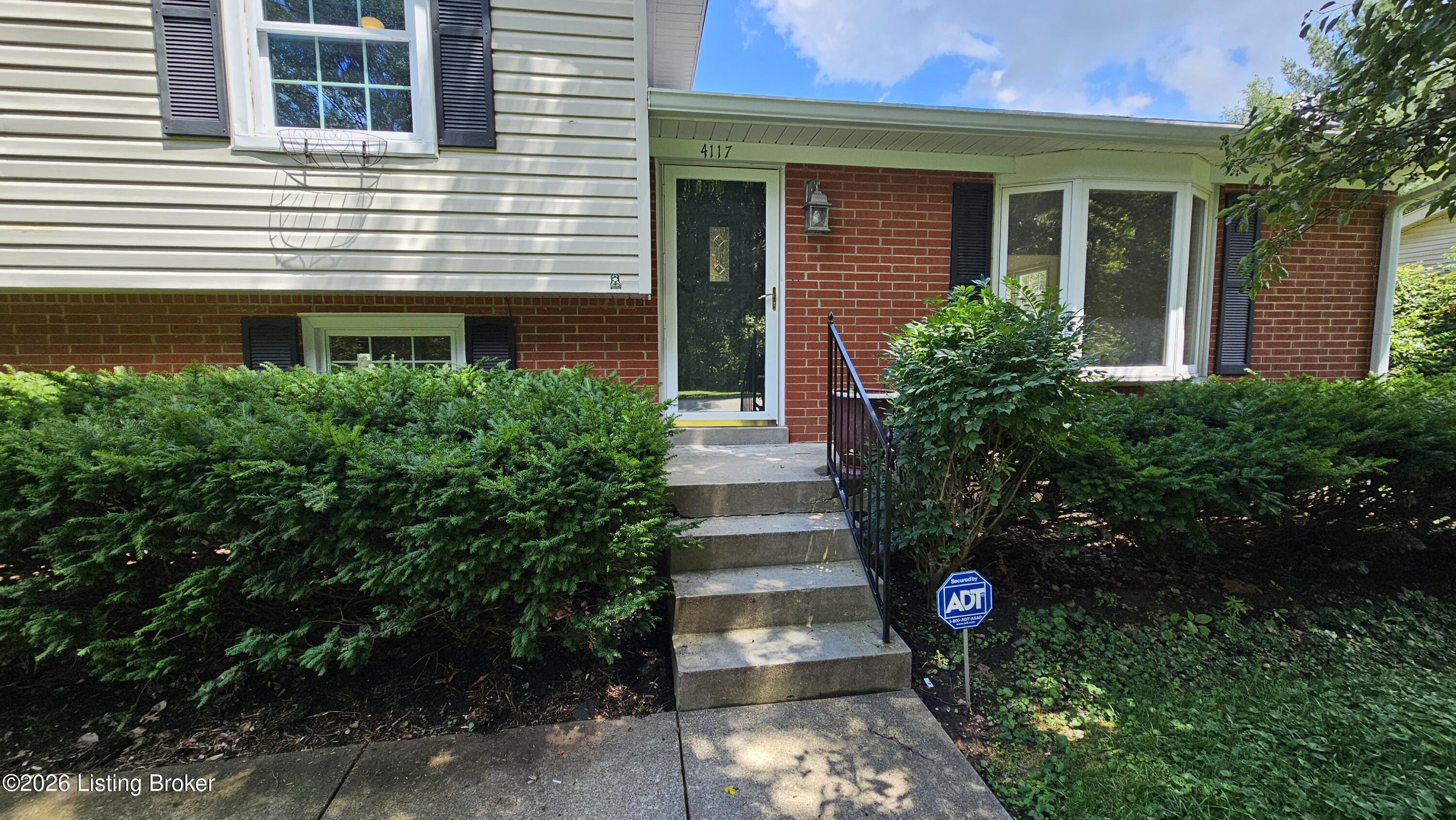 4117 Nachand Ln Property Photo 5