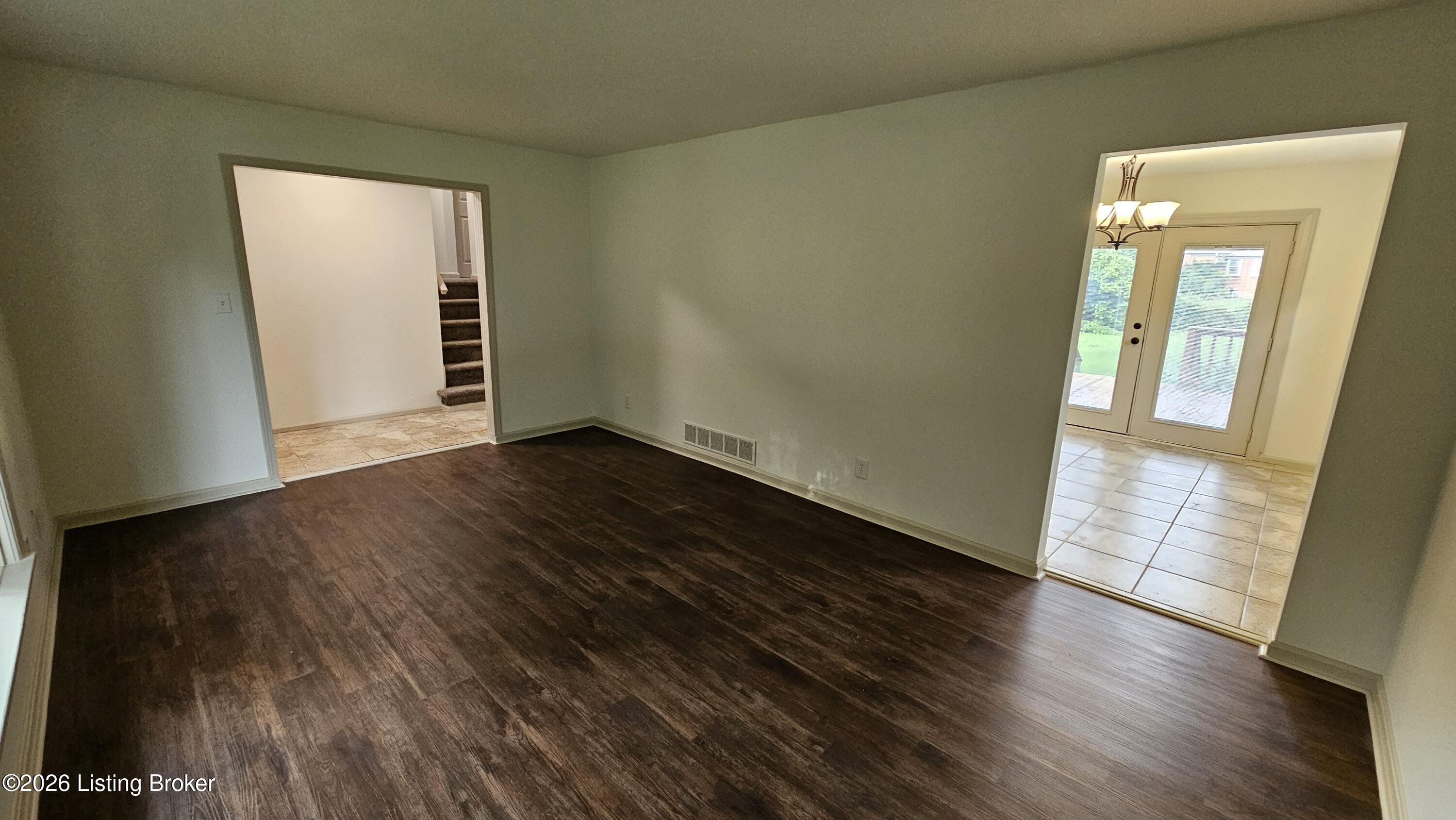 4117 Nachand Ln Property Photo 11