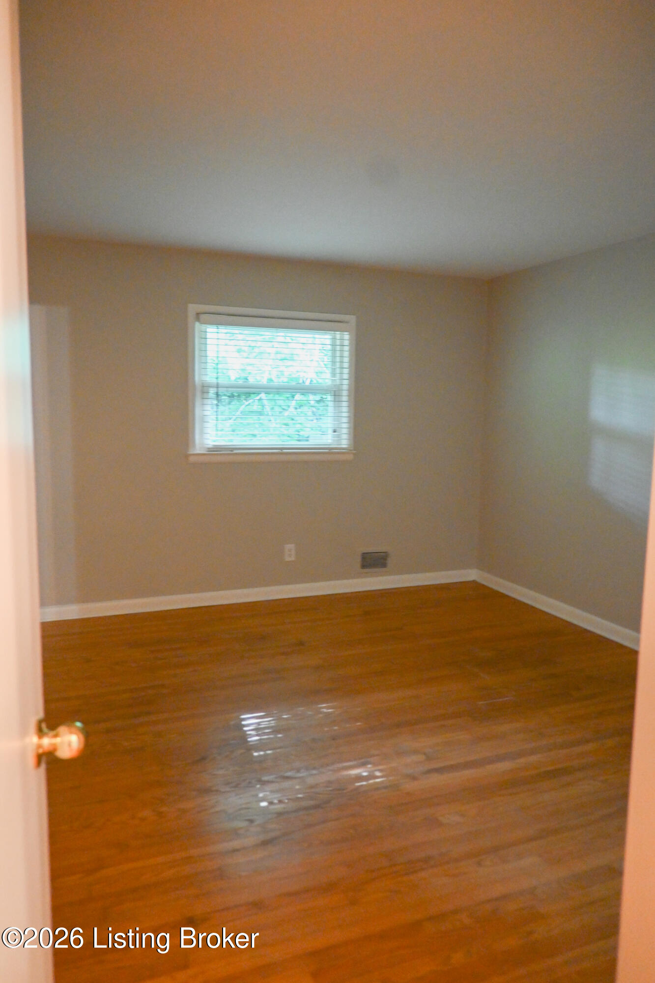 102 Madison Ave Property Photo 33