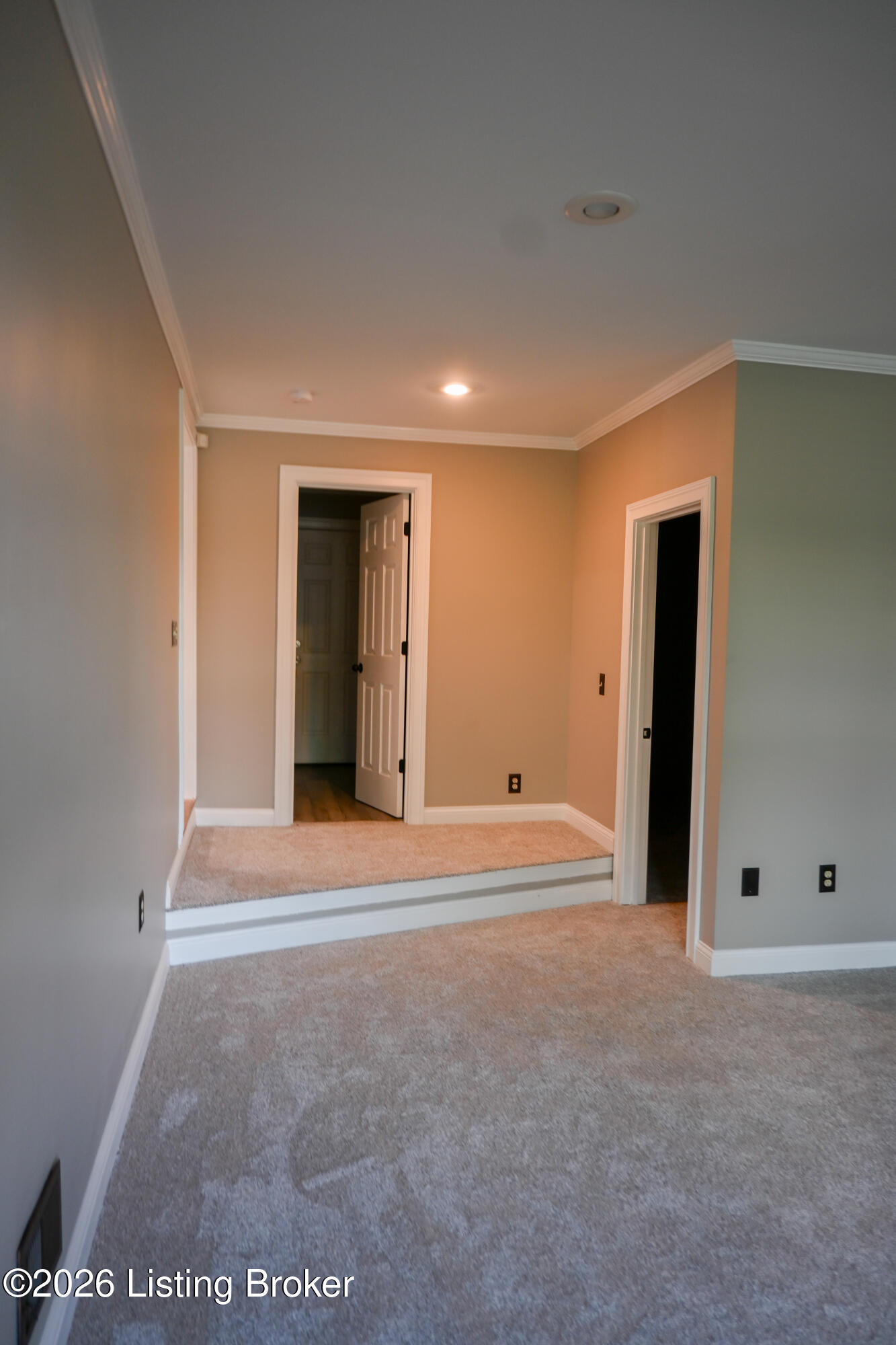 102 Madison Ave Property Photo 46