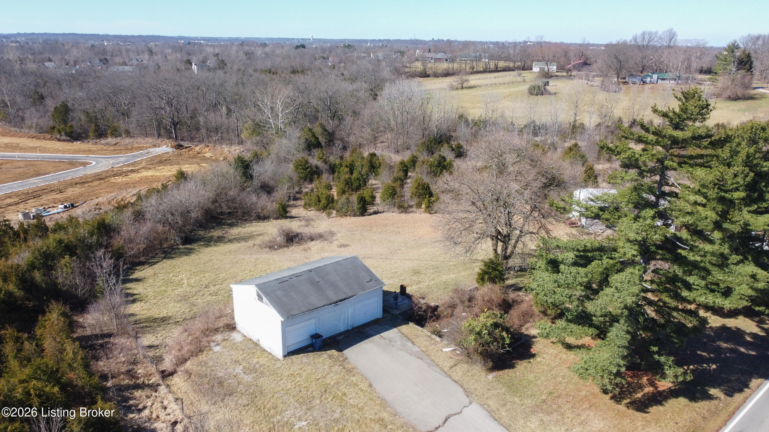 2725 A Jericho Rd Property Photo 2