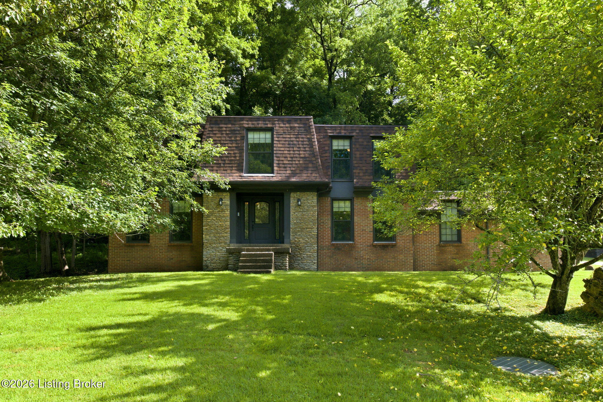 6122 Deep Creek Dr Property Photo 1