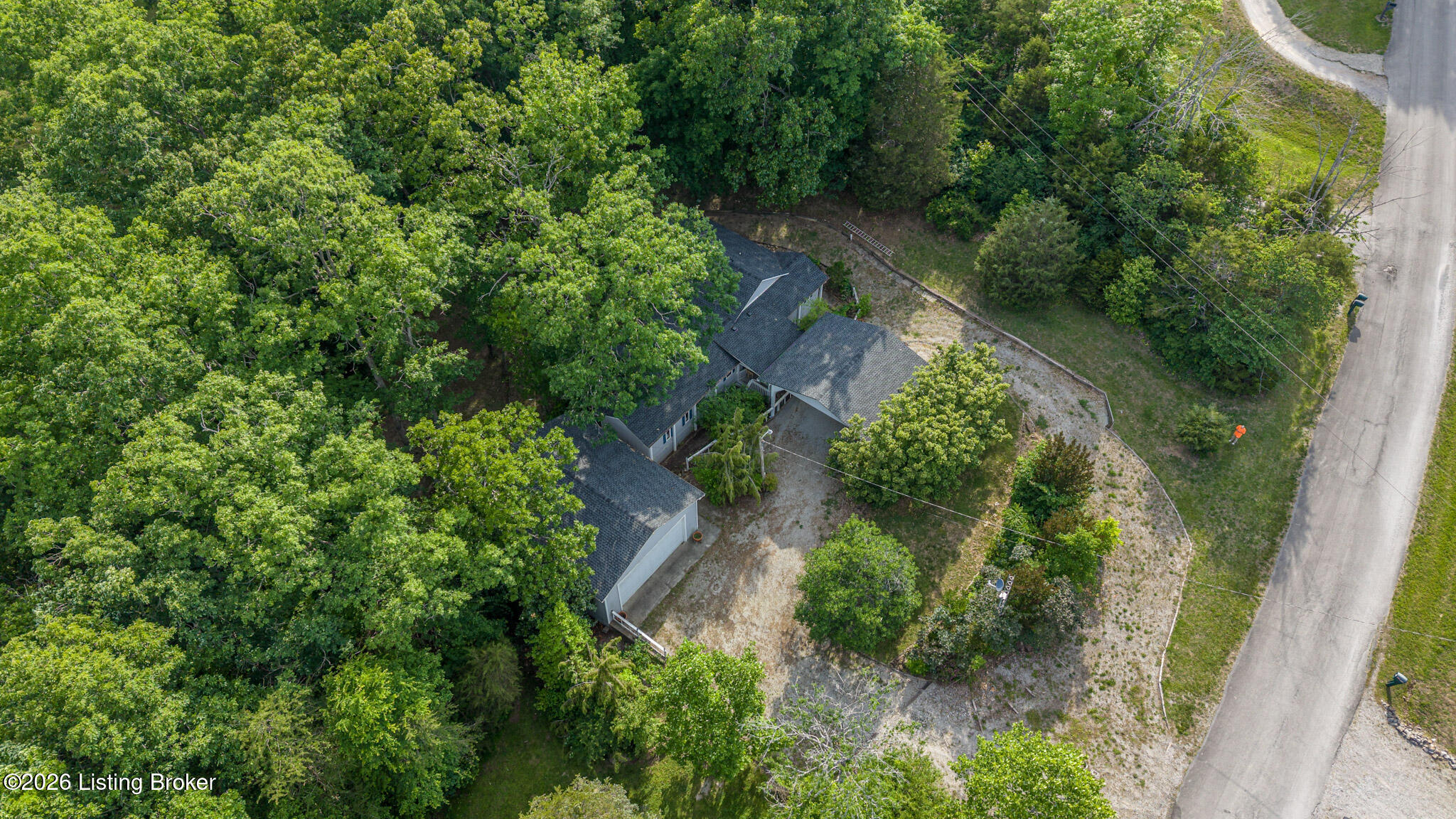 877 Twin Cove Rd Property Photo 46