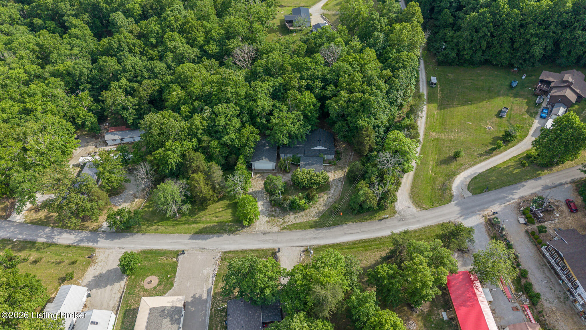 877 Twin Cove Rd Property Photo 52