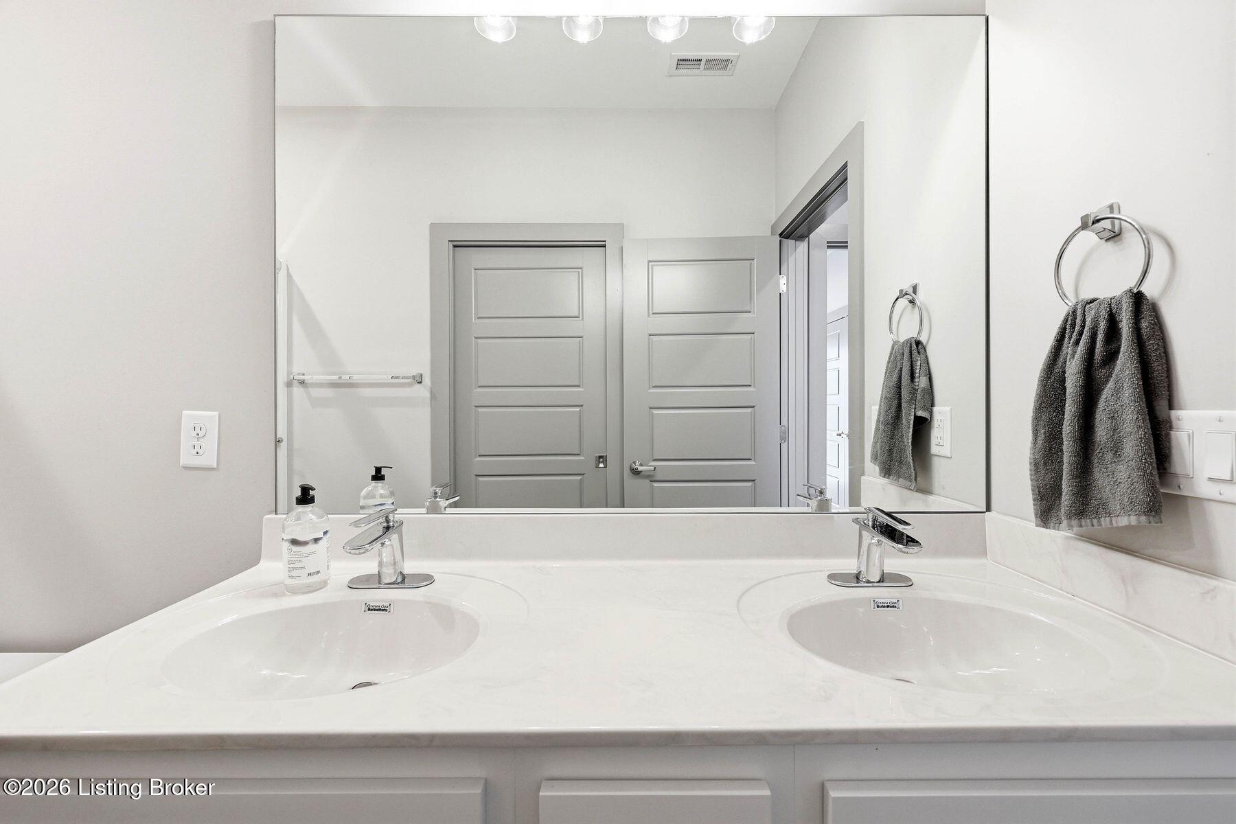 10906 Cole Thompson Ln Property Photo 12