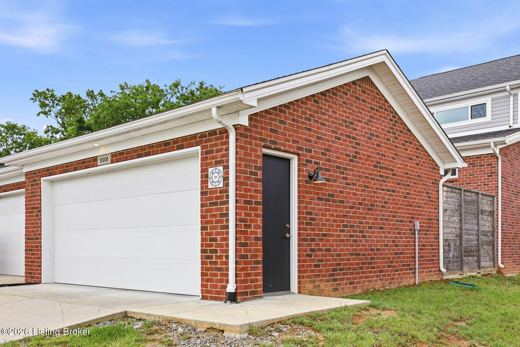 10906 Cole Thompson Ln Property Photo 34