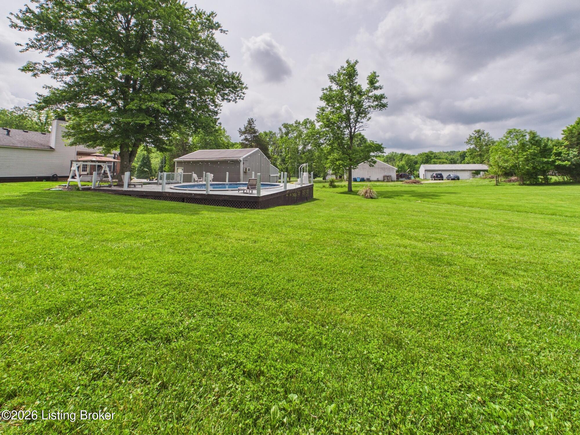 2115 Fox Trail Dr Property Photo 42