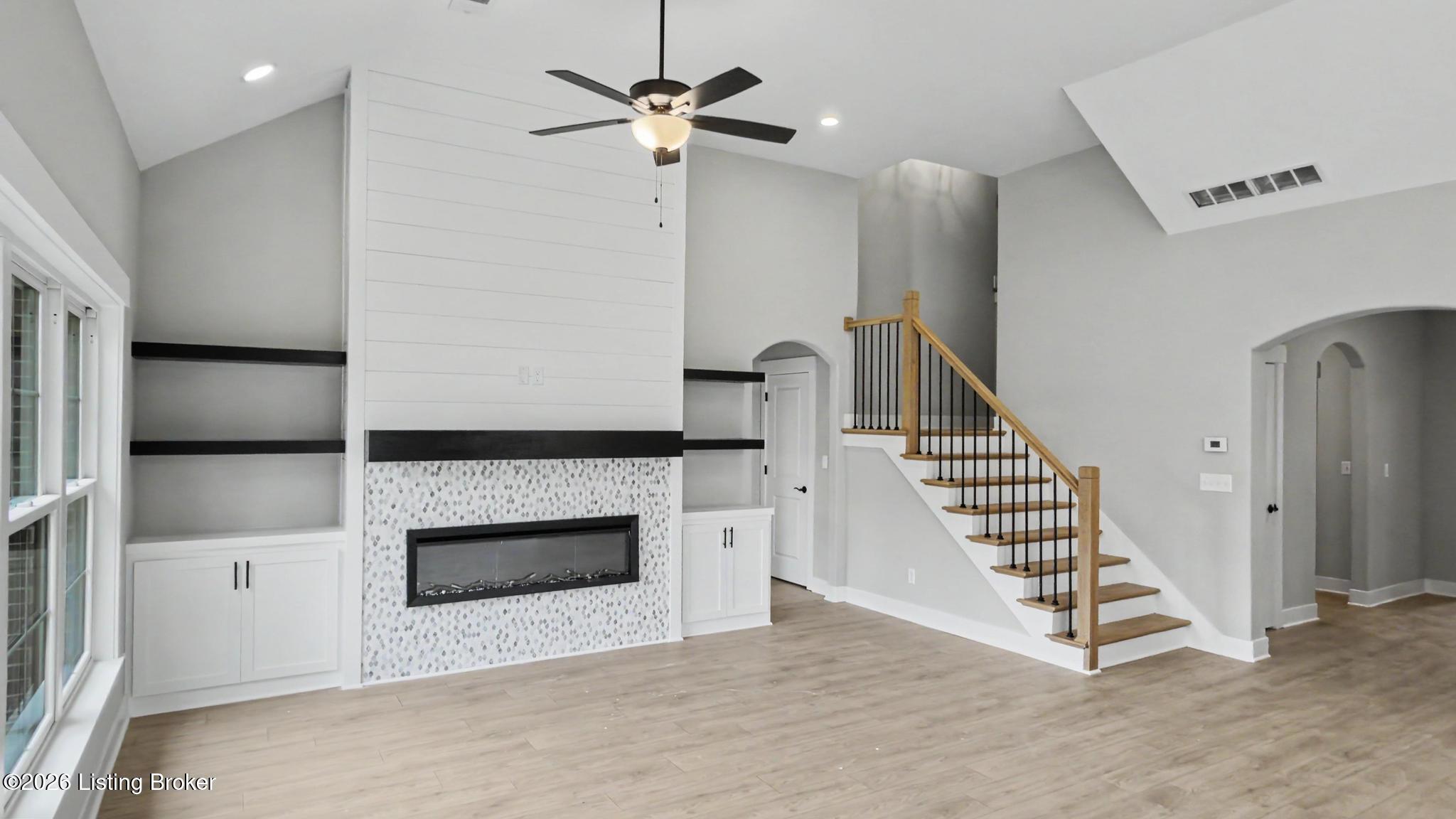 7902 Wagon Trail Ct Property Photo 8