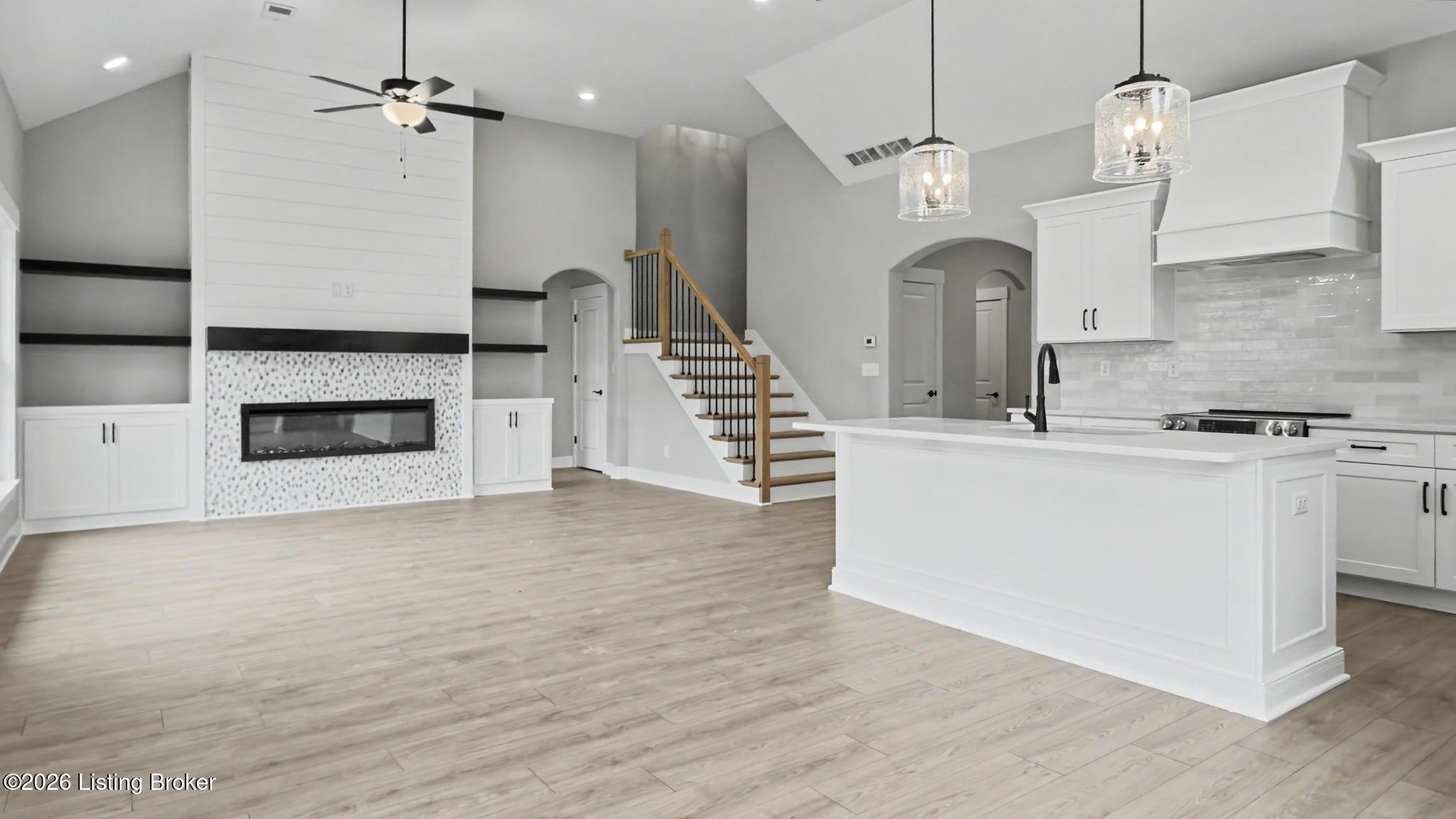 7902 Wagon Trail Ct Property Photo 12