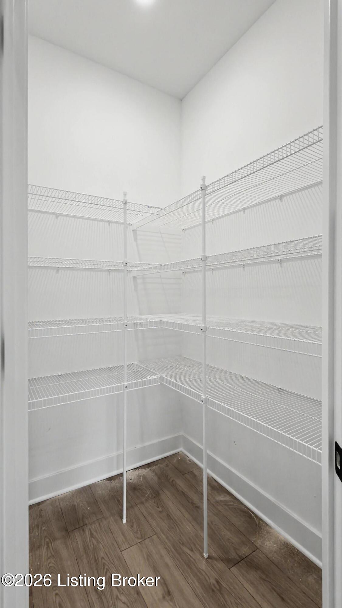 7902 Wagon Trail Ct Property Photo 17