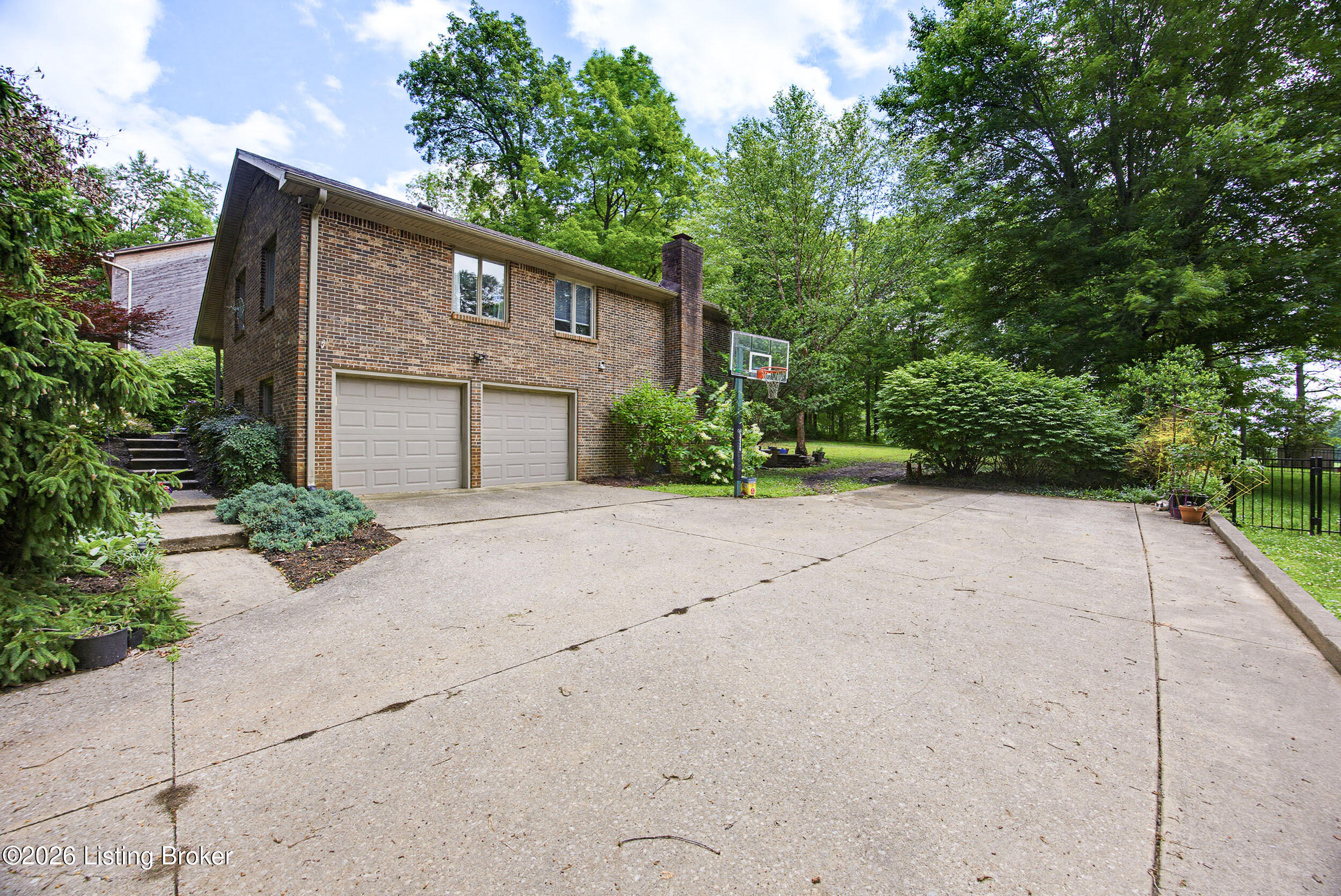 165 Mayapple Ln Property Photo 40