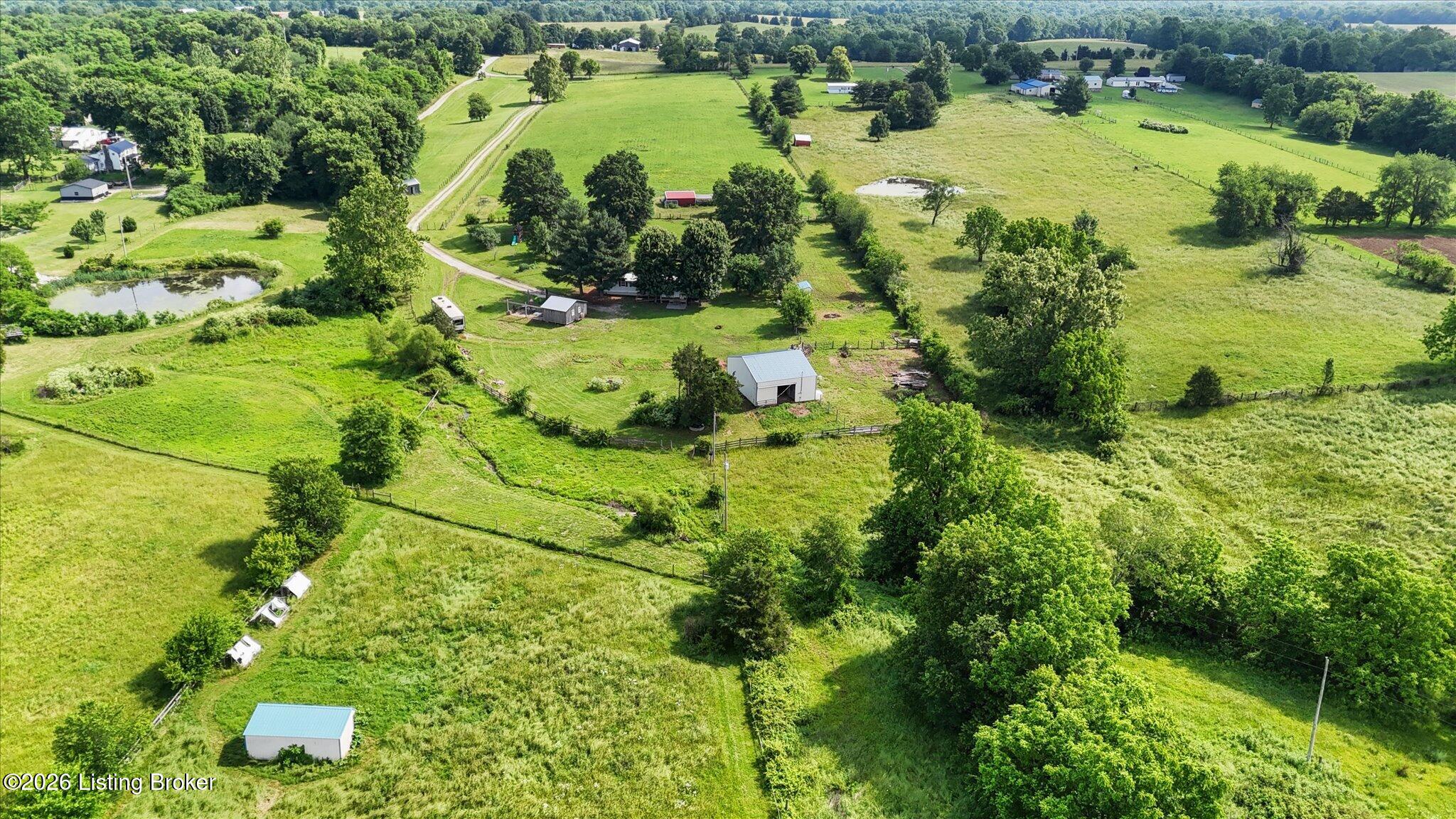 1167 New Cut Rd Property Photo 7