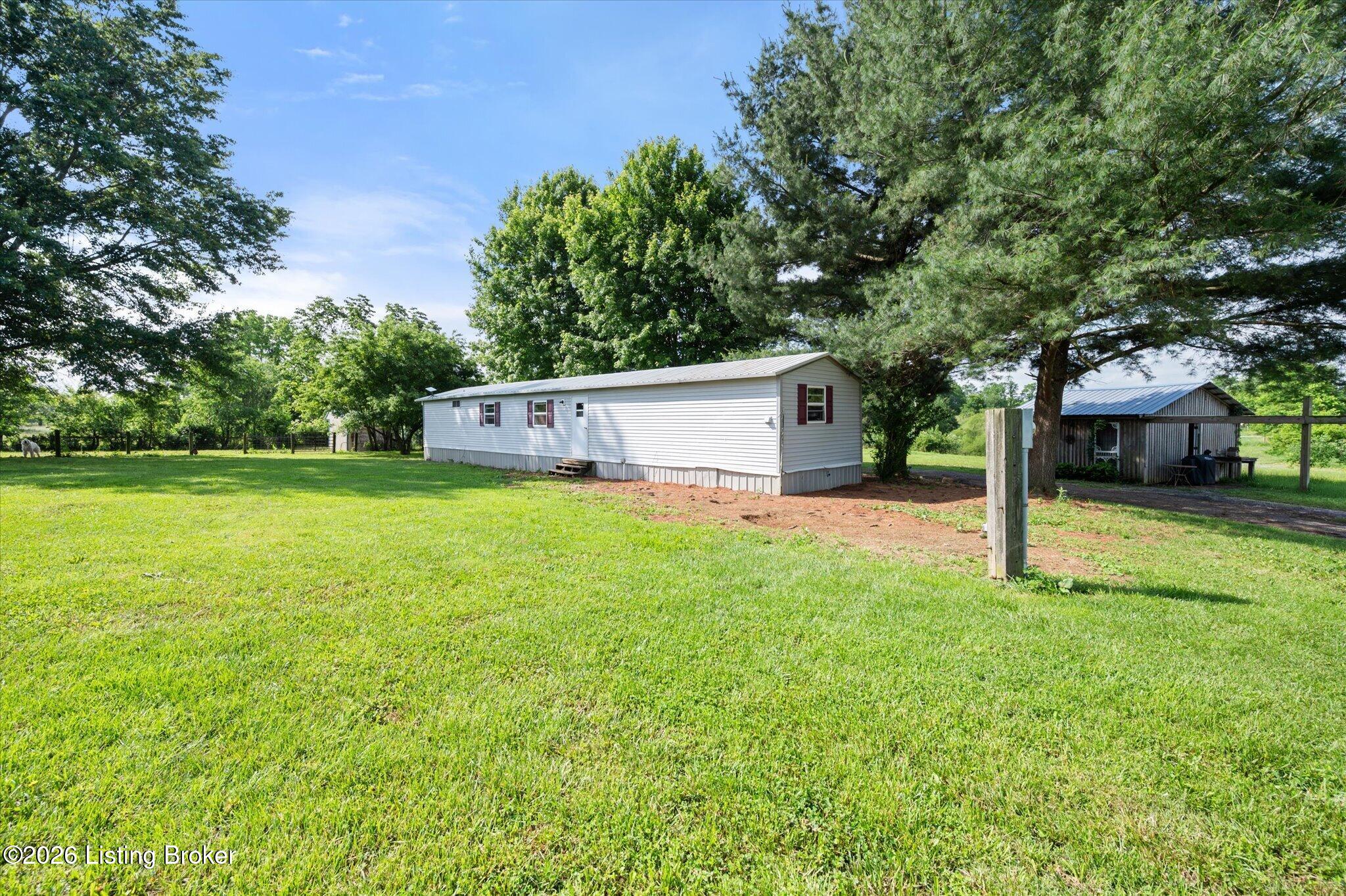 1167 New Cut Rd Property Photo 29