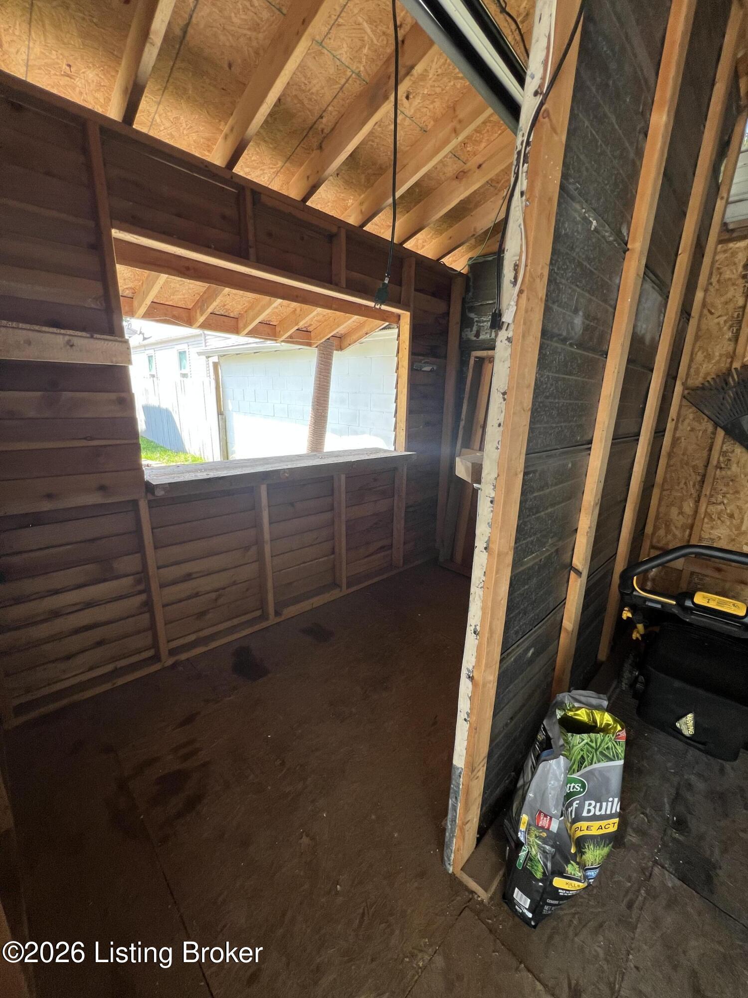 2015 Fort St Property Photo 20
