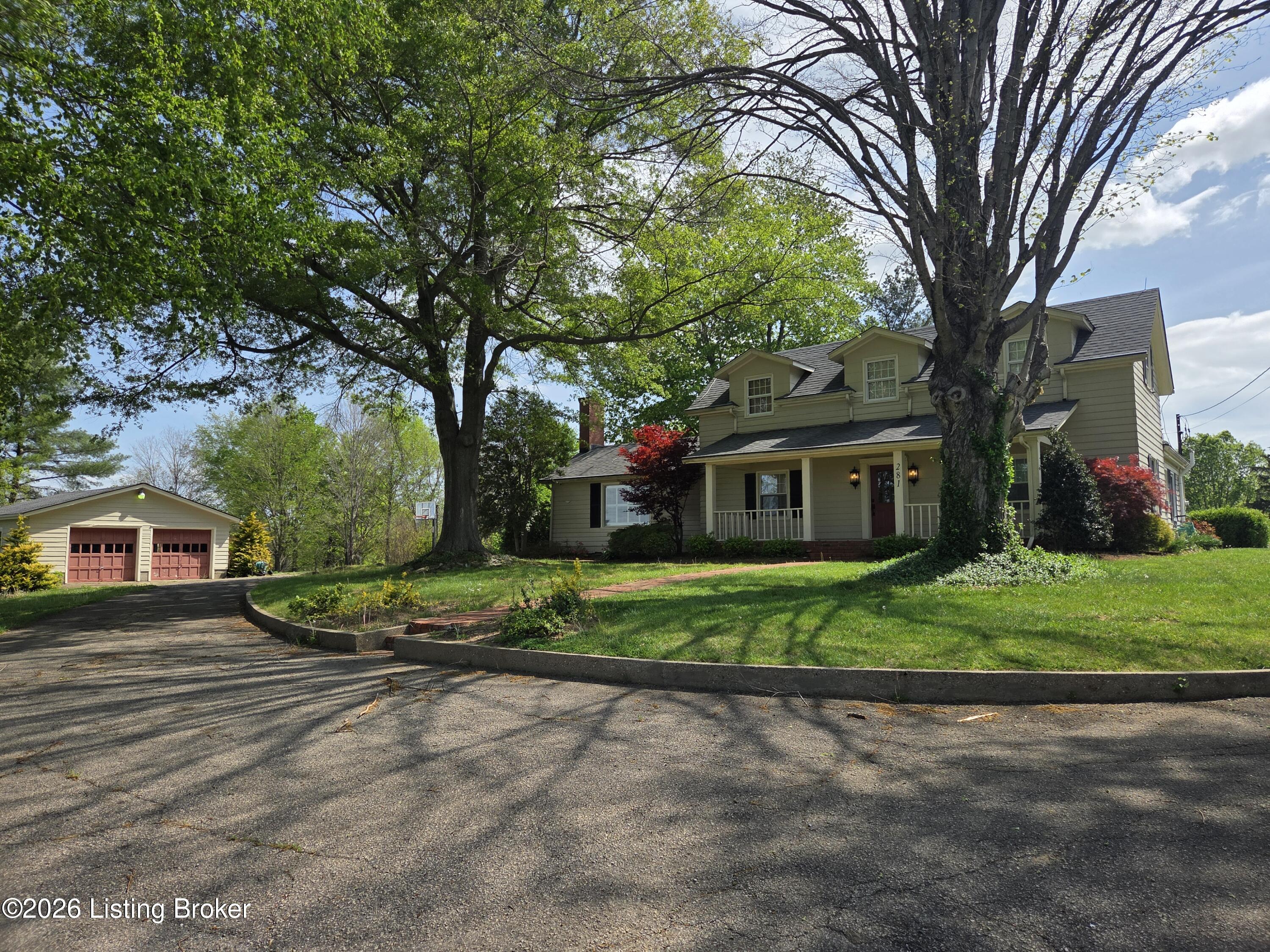 281 Meadowlark Ln Property Photo 1