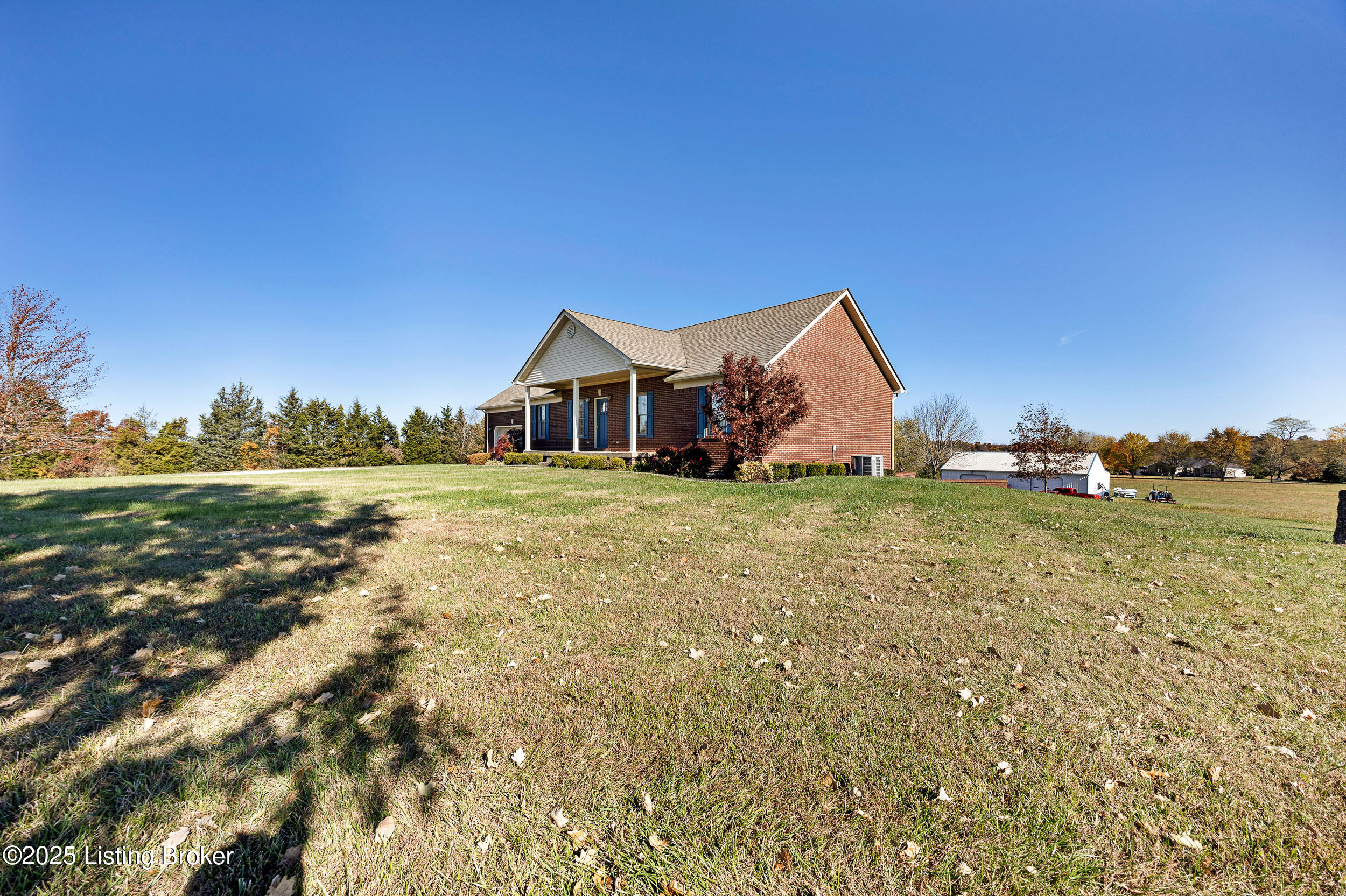260 Durbin Ln Property Photo 3