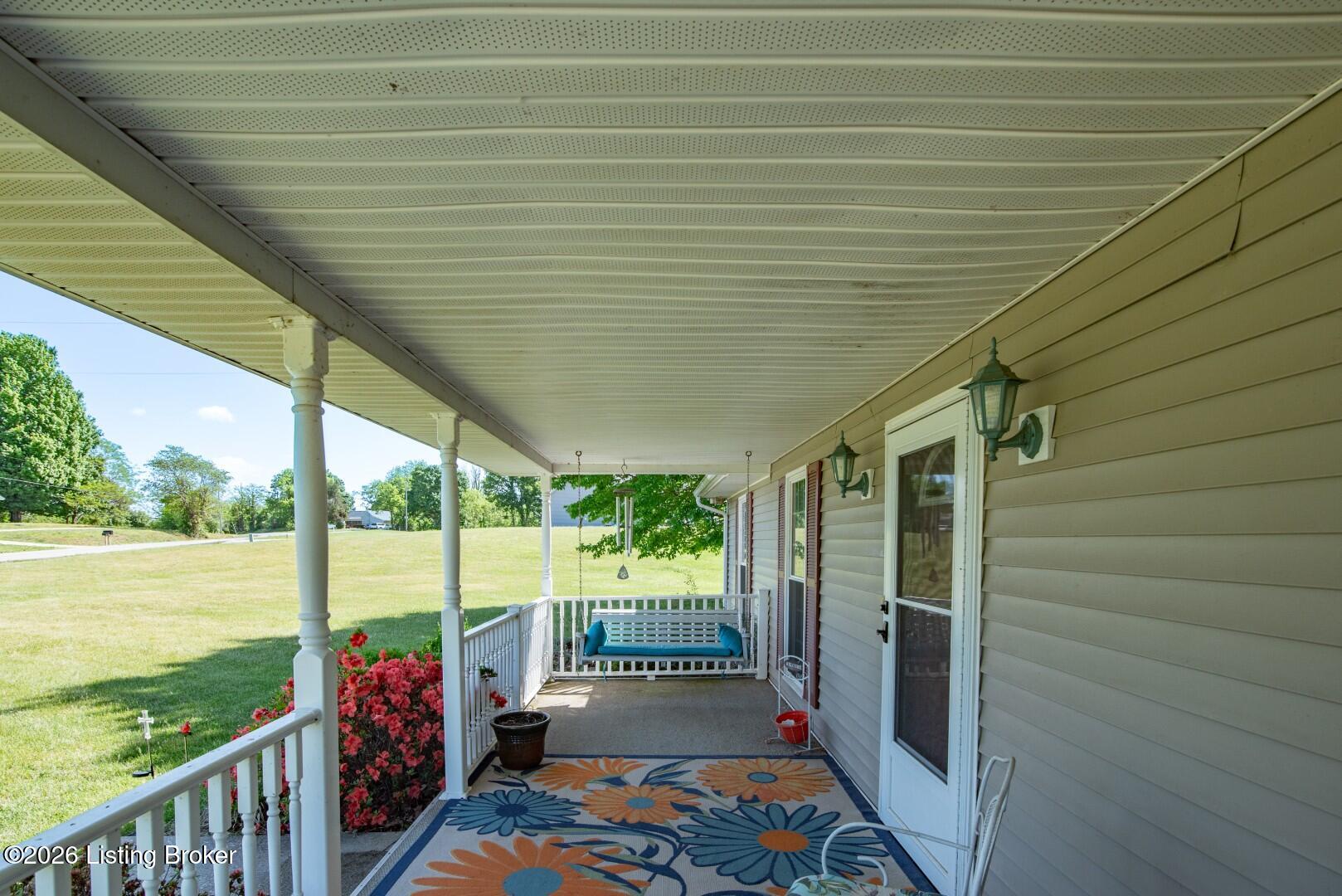 941 Flint Hill Rd Property Photo 3