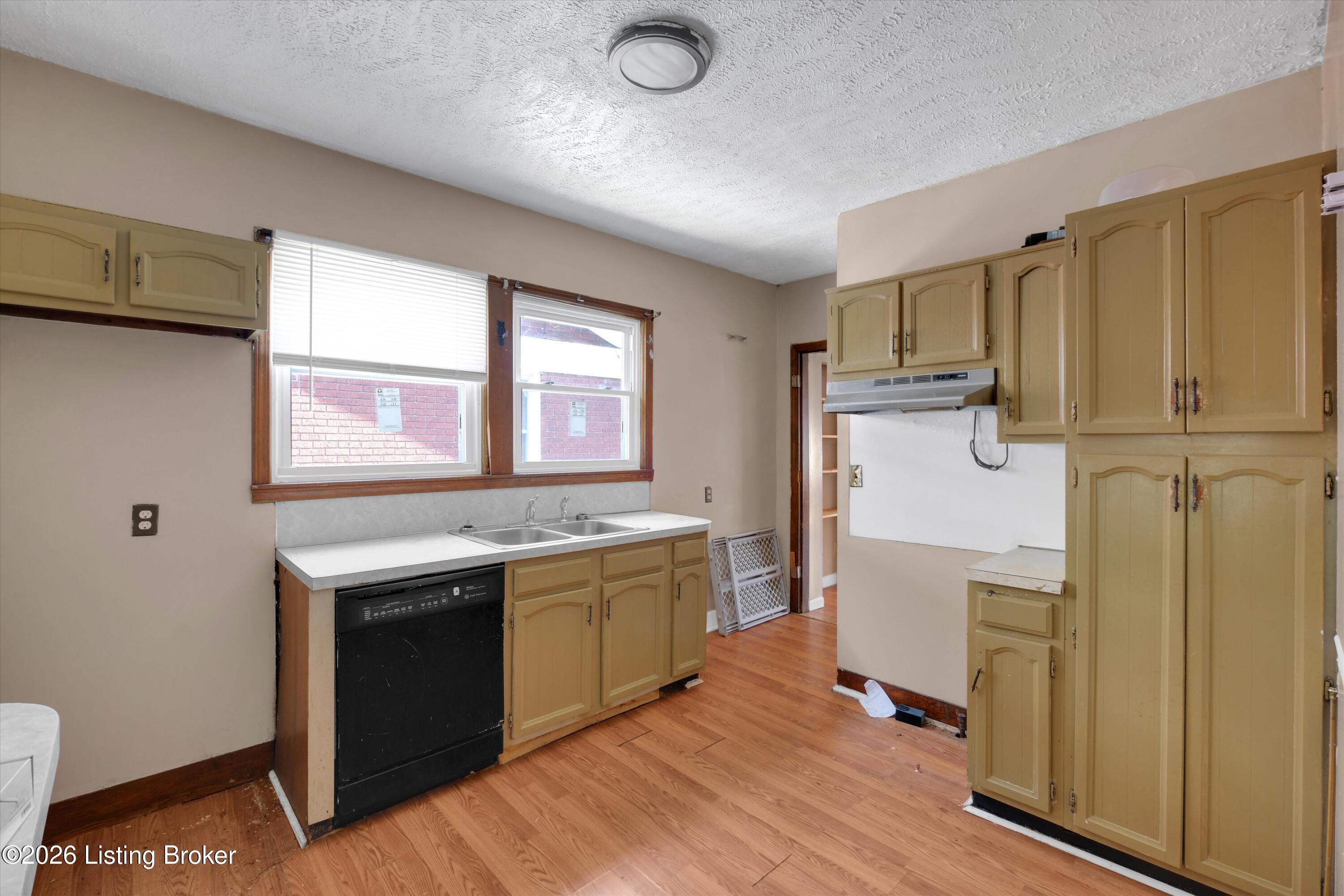 2411 Sherry Rd Property Photo 10