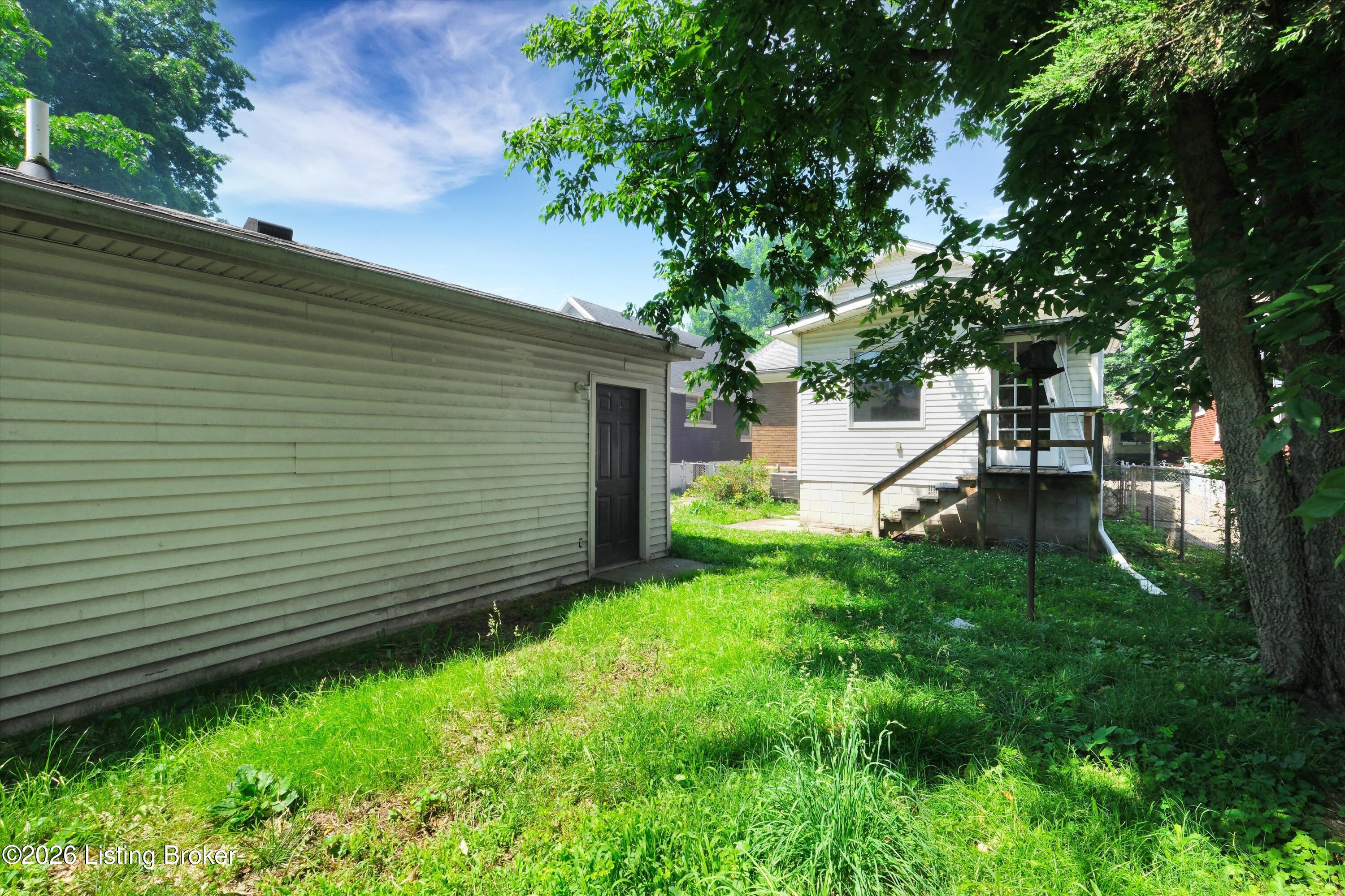 2411 Sherry Rd Property Photo 37