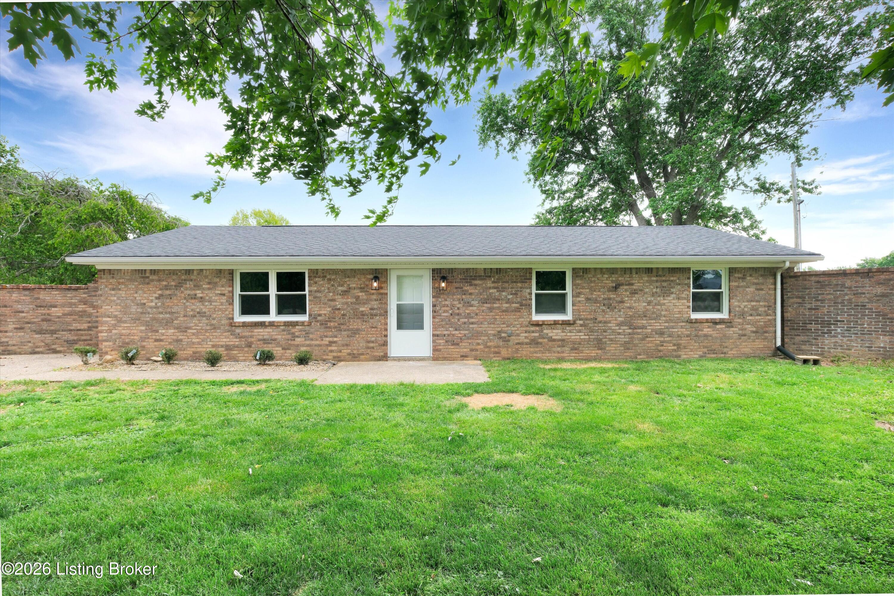 3070 Ashes Creek Ln Property Photo 1