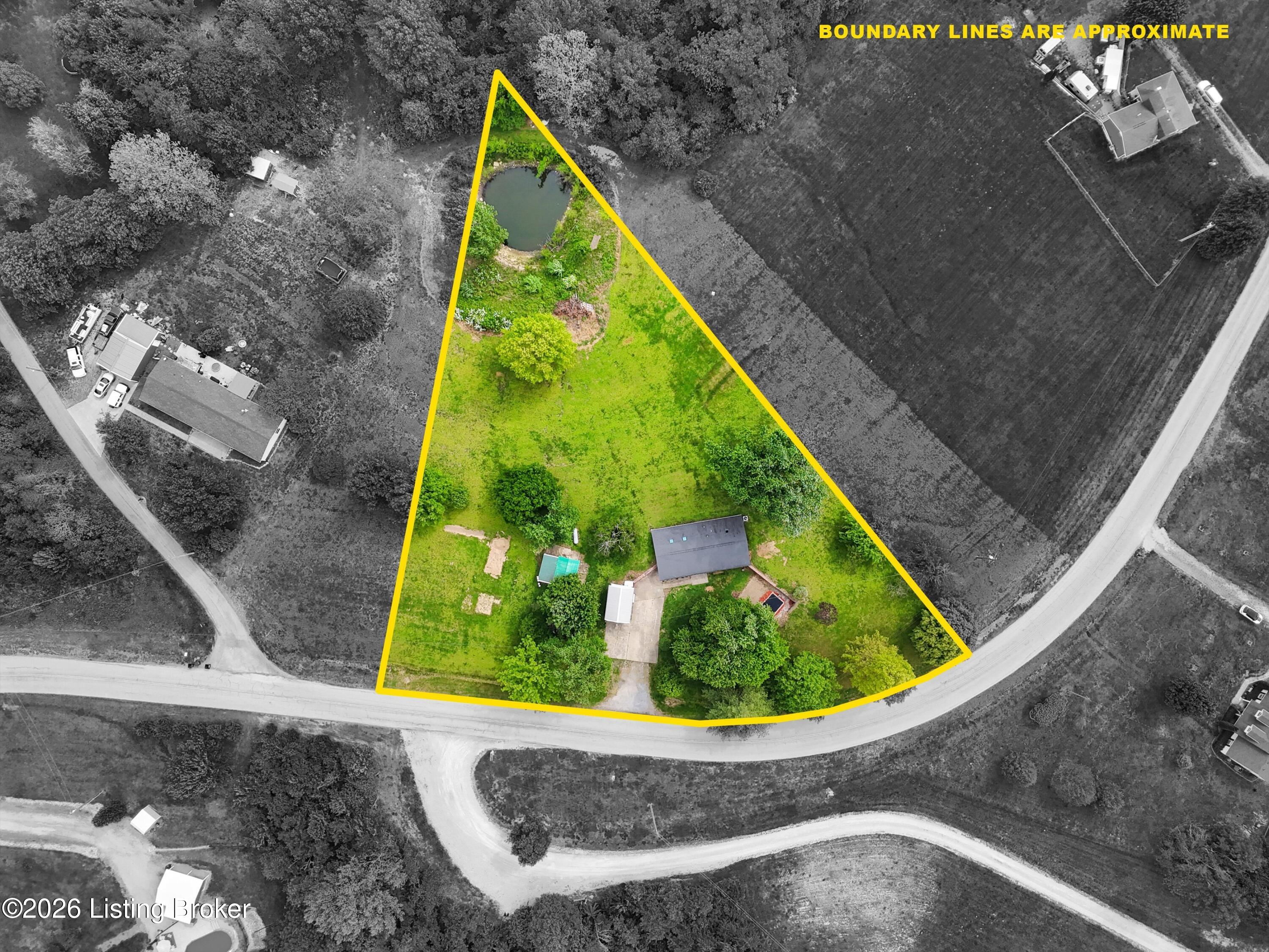 3070 Ashes Creek Ln Property Photo 5