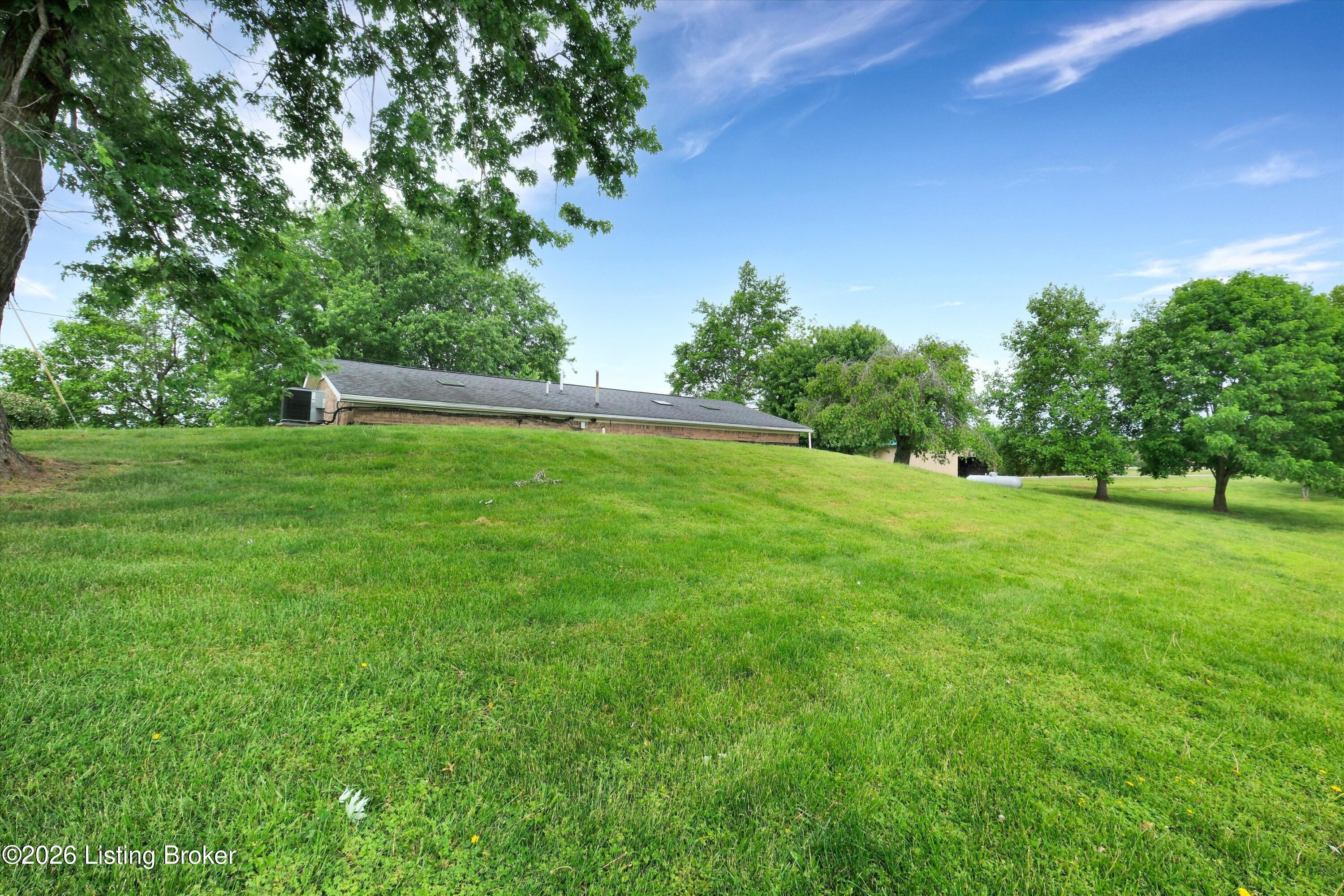 3070 Ashes Creek Ln Property Photo 24